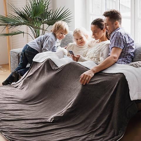 Bedsure GentleSoft Sherpa Fleece Oversized Cal King Blankets for Bed - Thick and Warm Throw for Women and Men, Soft Fuzzy Plush Large Blanket for Winter, Brown, 112x98 Inches