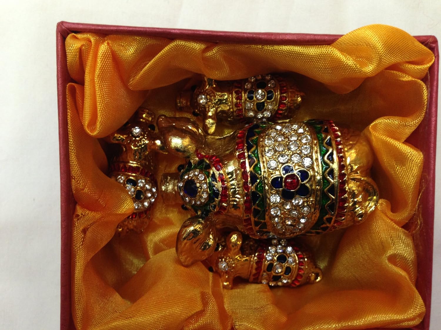 Gorgeous Mother and Three Babies Pig Piggy Piglet Jewelled Trinket Box Jewelry Box with Inlaid Crystal, Pill Box Figurine