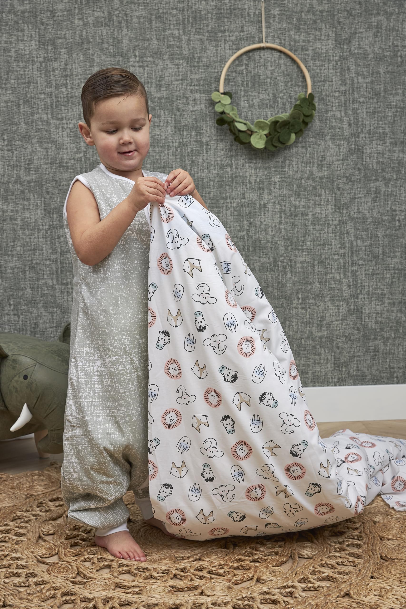 Meyco Baby Bettwäsche fürs Juniorbett - Größe 120x150 cm - Set inkl. Kopfkissenbezug - 100% Baumwolle - Oeko Tex Zertifiziert - weich - atmungsaktiv - waschbar & trocknergeeignet - Animal - Weiß