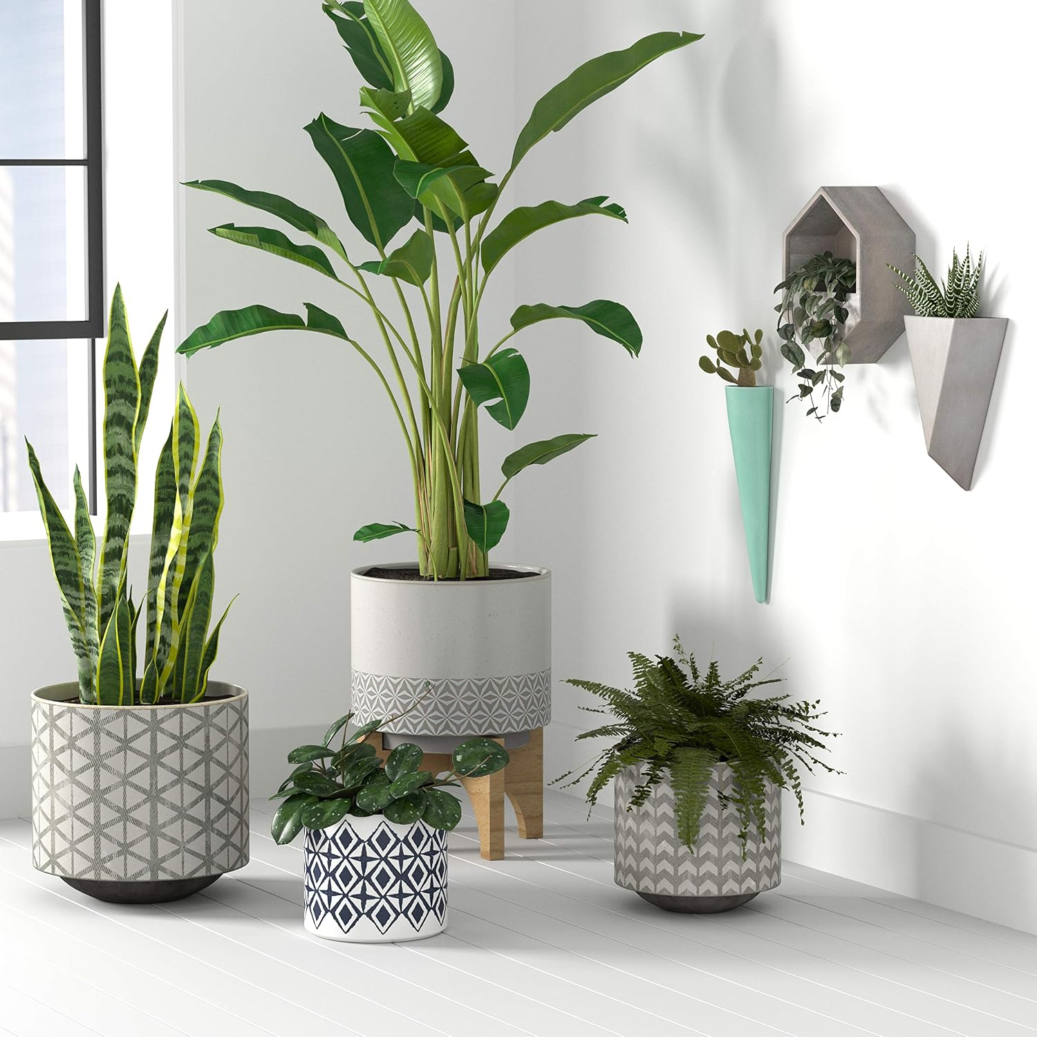 Amazon Brand – Rivet Rustic Chevron-Patterned Stoneware Planter, 6.3"H, White and Gray
