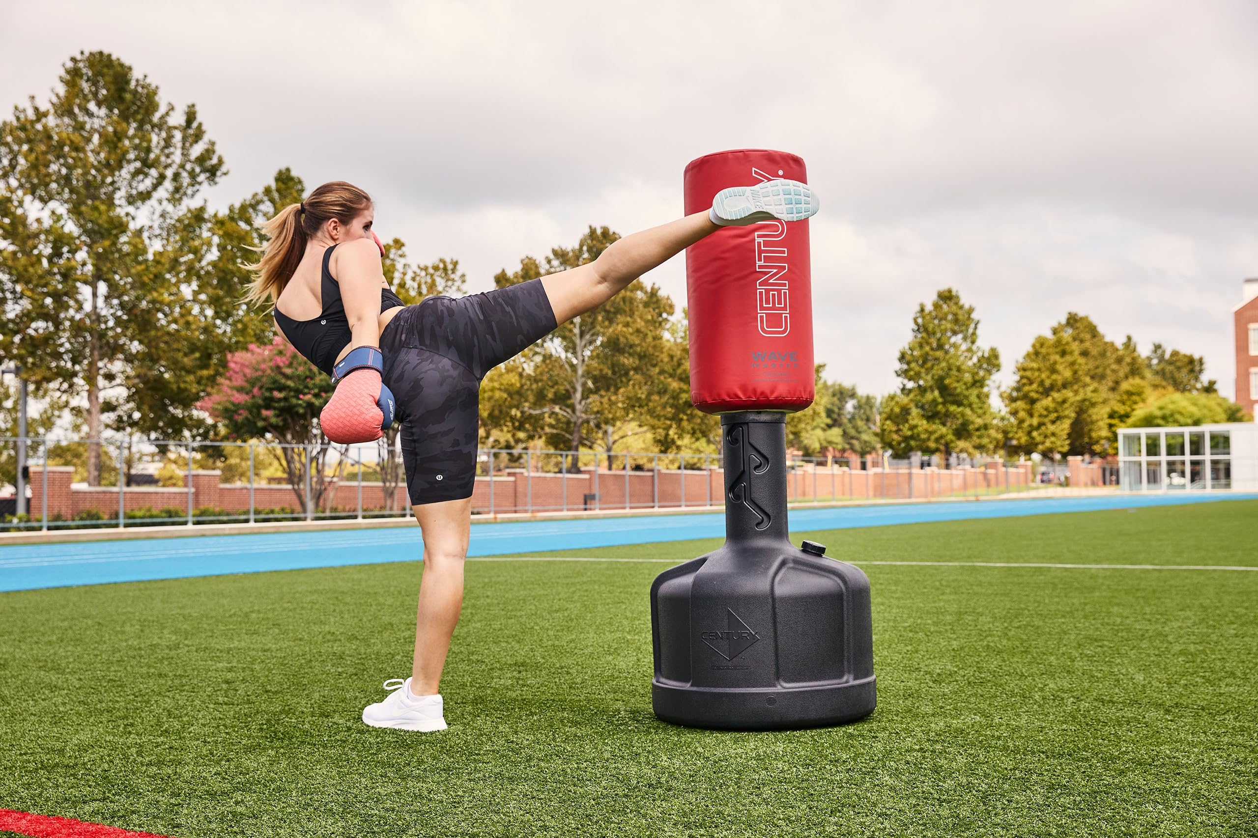 Amazon.co.jp: Century パンチングバッグ オリジナル Wavemaster | 28