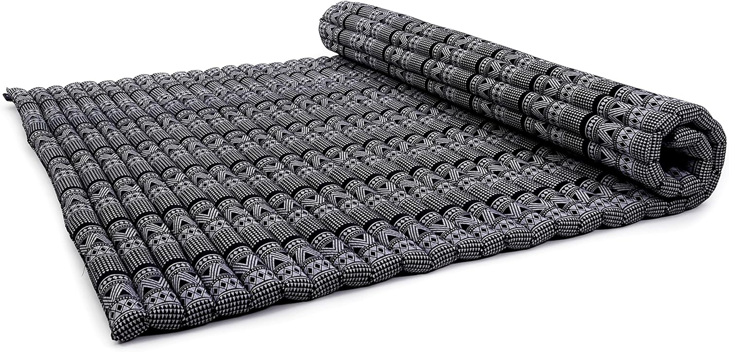 Leewadee - Foldable Floor Mattress - Japanese Roll Up Futon -Trifold Tatami Mat- Guest Floor Bed - Camping Mattress - Thai Massage Mat, Kapok Filled, 75 x 57 inches, Black White