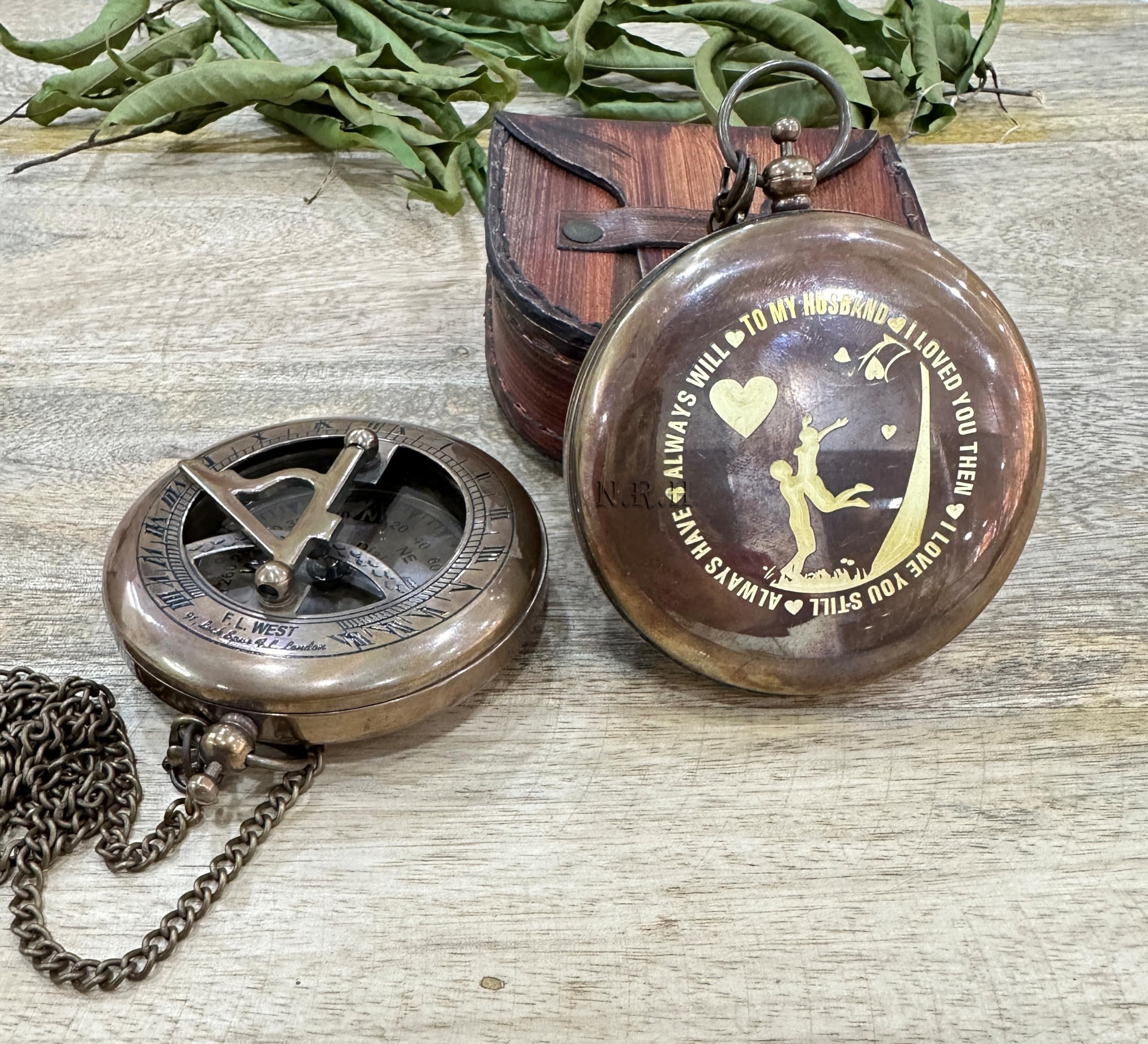 Bussola Sundail incisa da 7,6 cm con scatola in pelle, regalo per tuo marito, anniversario, matrimonio, regalo per fidanzato militare