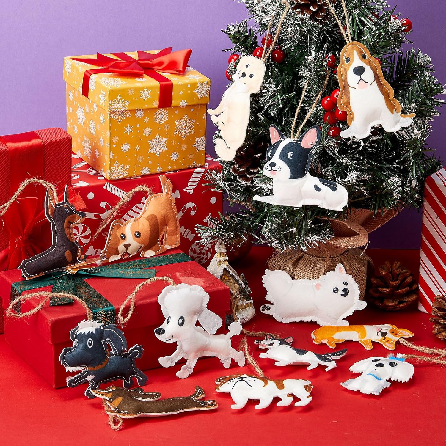 CAT Remerry 15 Pieces Christmas Felt Cat Ornaments Christmas Hanging Figurine Ornaments Set Woodland Decorative Hanging for Xmas Tree Home Decorations