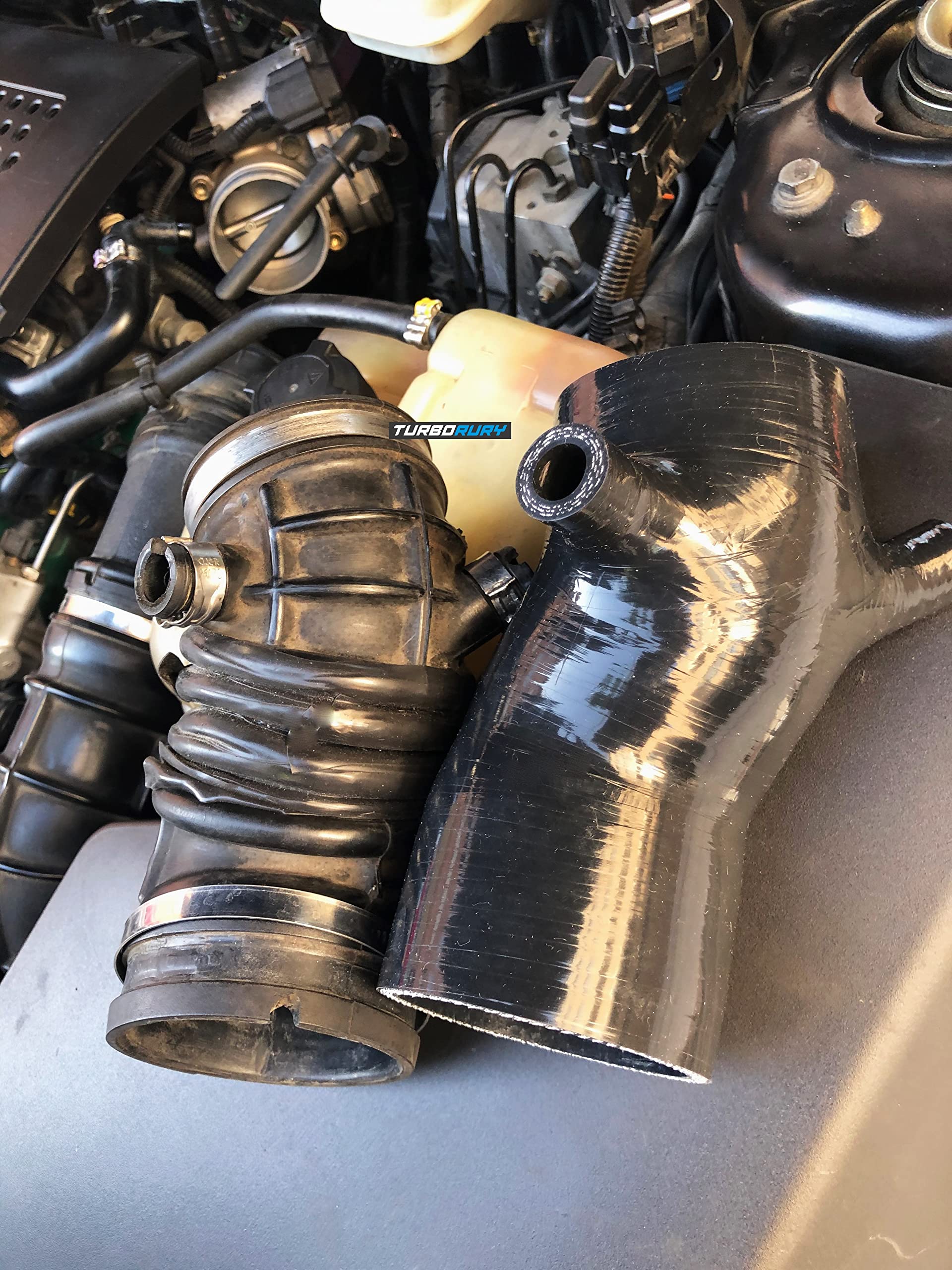 Compatibile con tubo intercooler turbo Alfa Romeo GTV 2.0 JTS 55183921