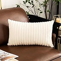 Vista 144 de UGASA - Fundas de almohada decorativas de terciopelo suave y sólidas de Navidad para sala de estar/sofá, 16 x 16 pulgadas, 2 unidades, color burdeos