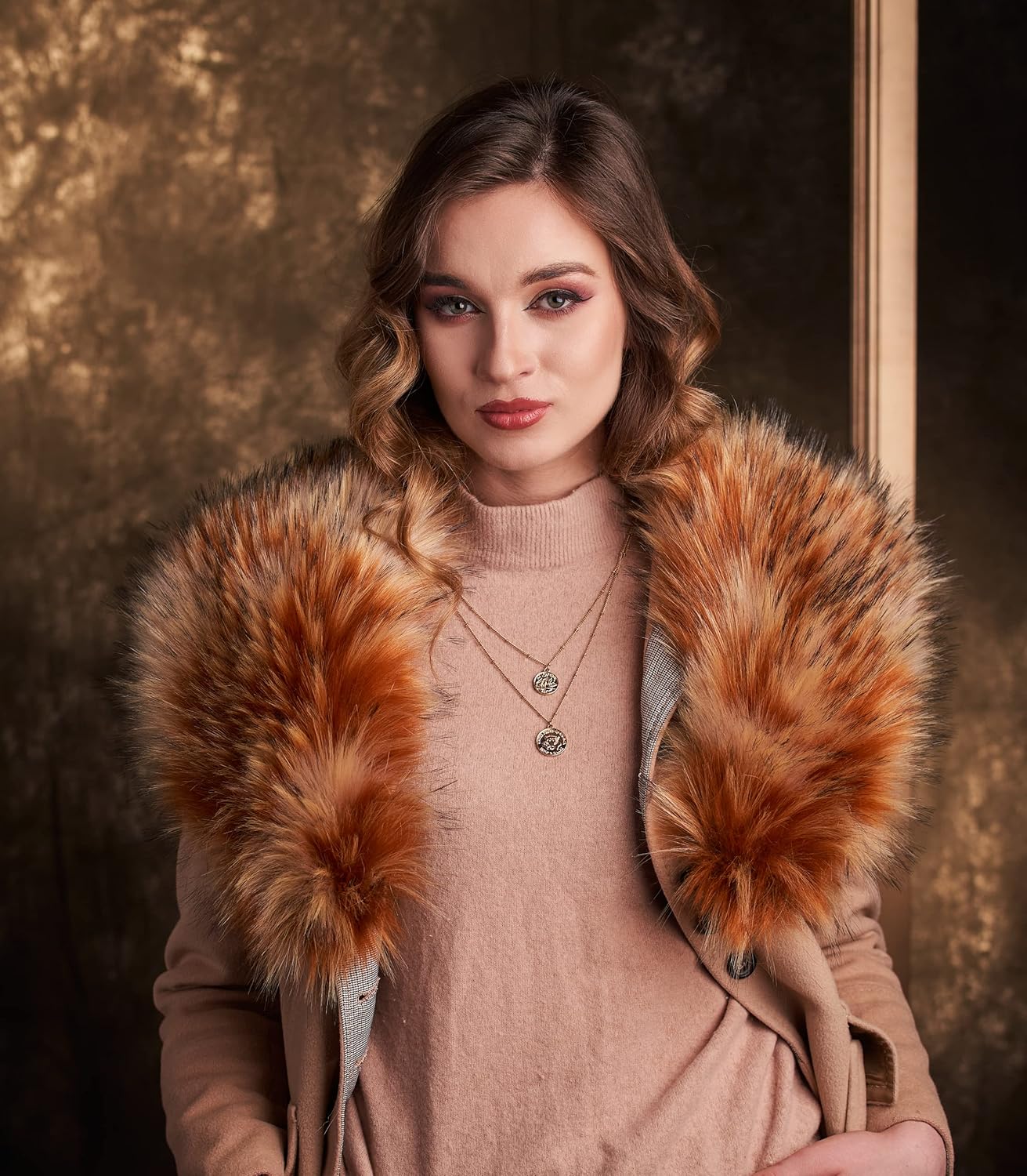 Futrzane Classic Collar - Detachable Faux Fur Scarfs for Women - Shawl for Coat - Image 4