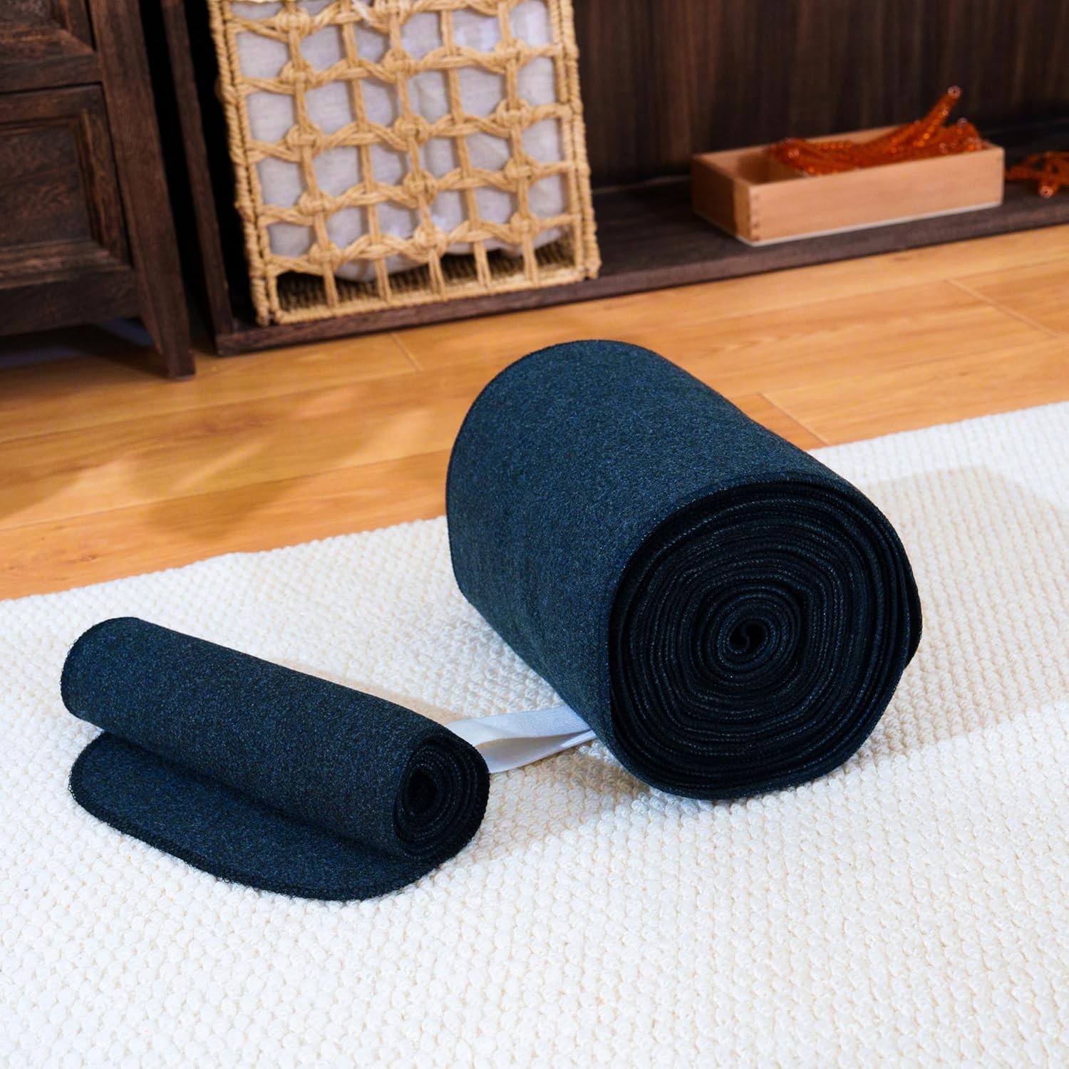 Premium Montessori Thousand Chain Mat – 1000x22.5cm Black Velvet Fabric Mat for Long Bead Chains, Skip Counting & Square Concepts, Montessori Math Materials for Kids, Homeschool Classroom Ages 4-9