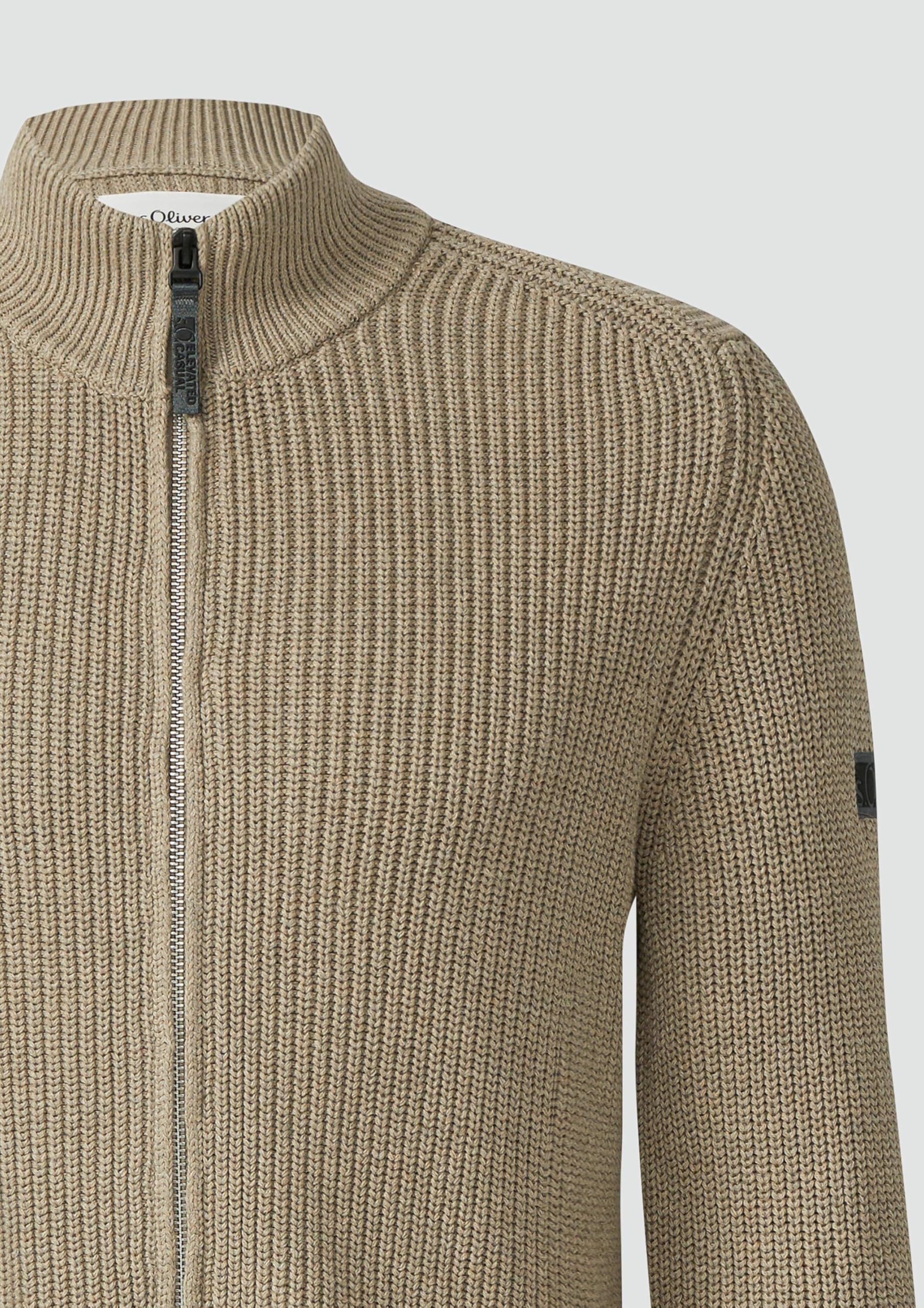 s.Oliver Struktur-Strickjacke mit Eingrifftaschen und Reißverschluss