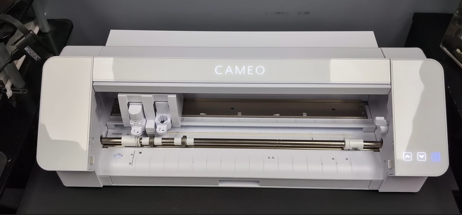 Watch Watch before you buy the Silhouette Cameo 4 on Amazon Live
