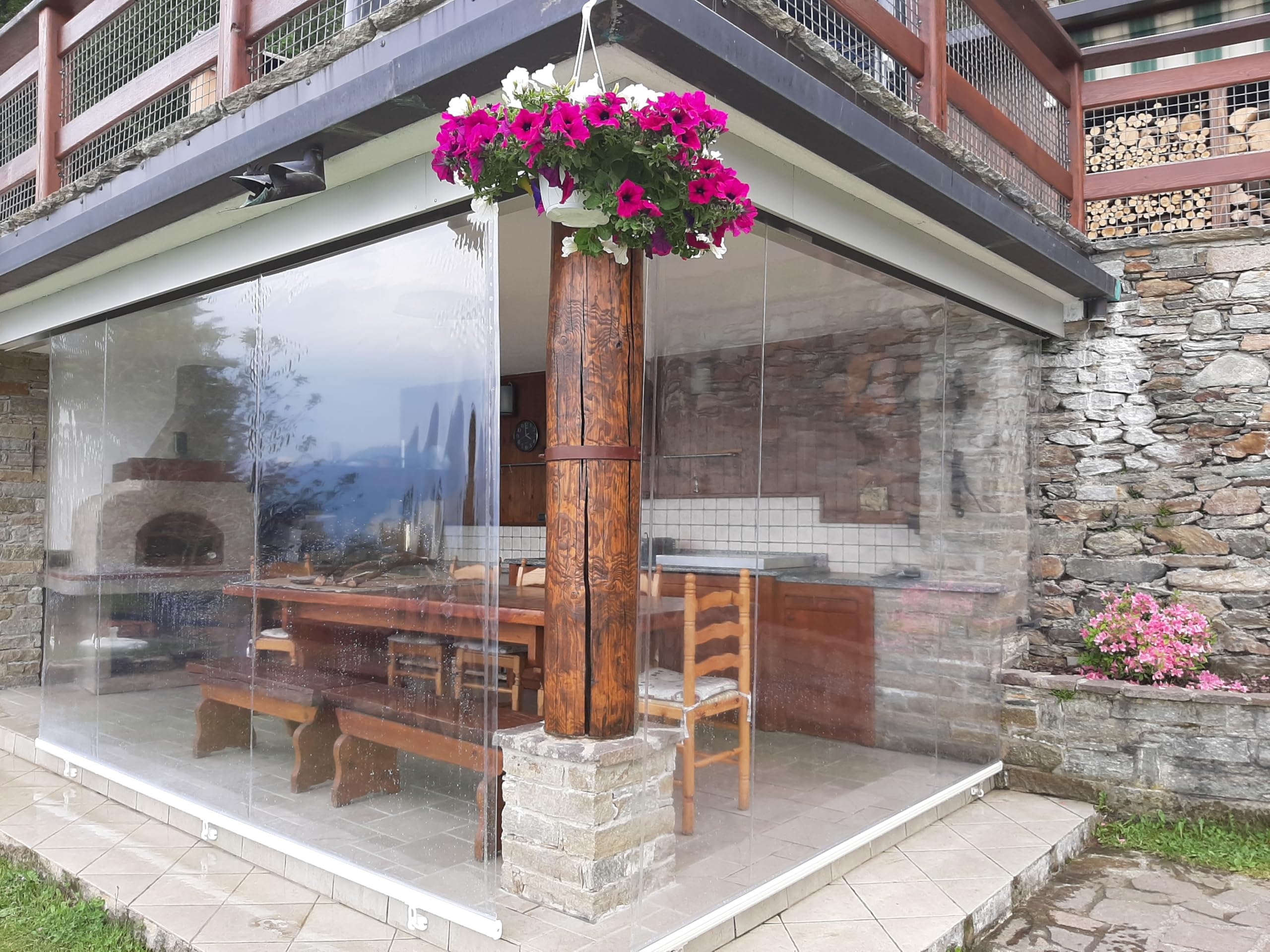 Tenda Antipioggia Trasparente in PVC Crystal - Made in Italy.