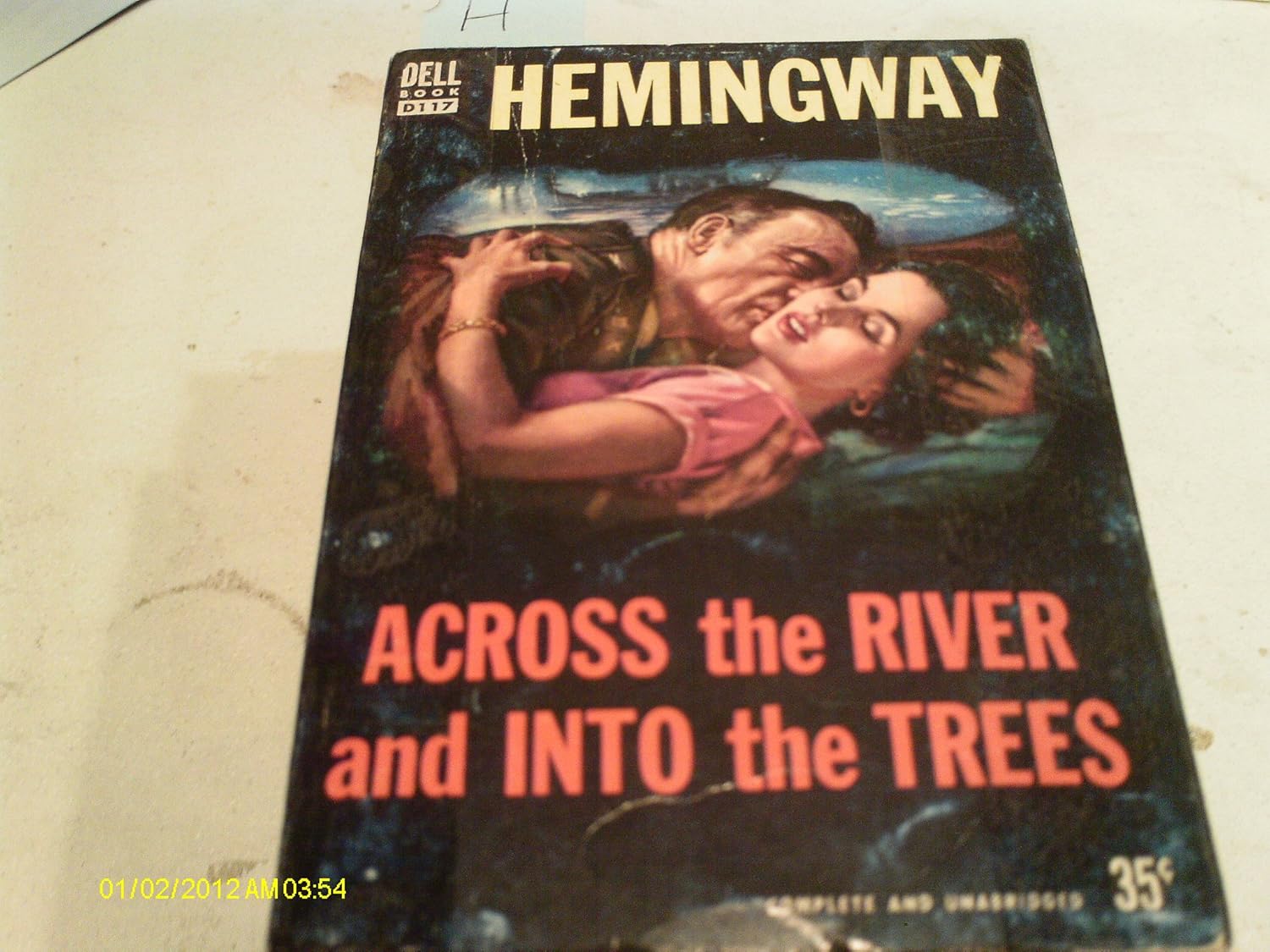 Across the River and Into the Trees (Vintage Dell #D117): Ernest