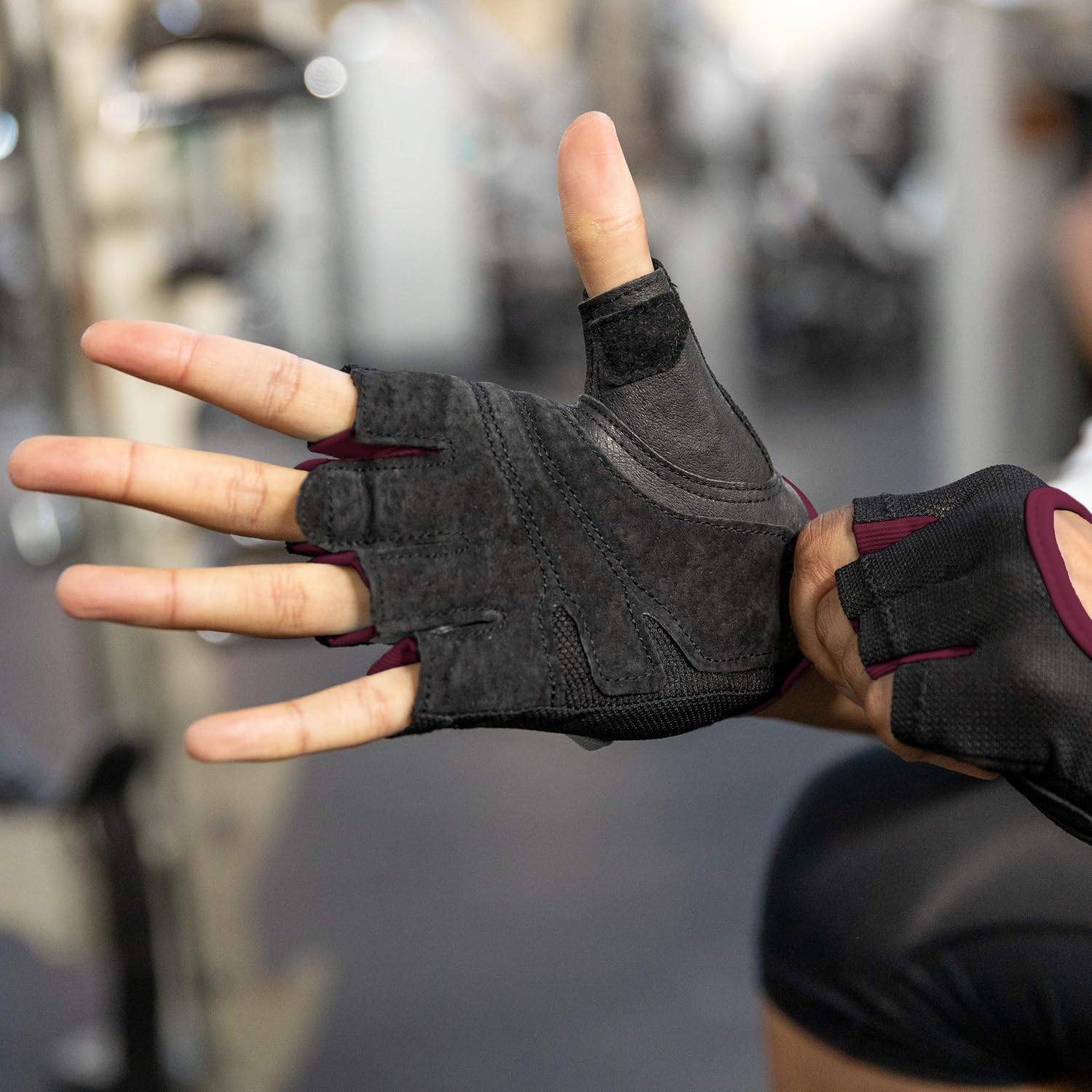 Harbinger Women's Power Weightlifting Gloves with StretchBack Mesh and Leather Palm (1 Pair)
