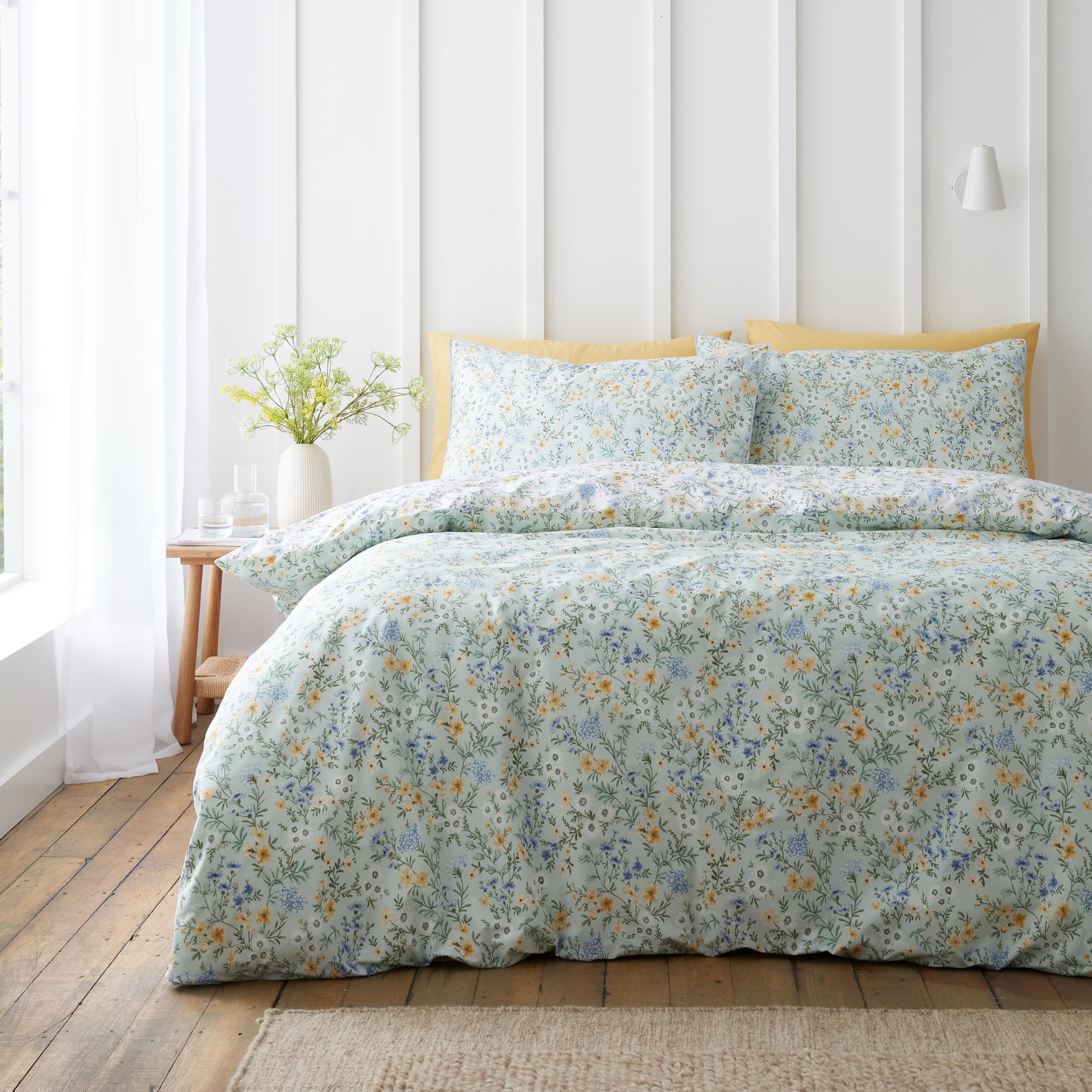 Bianca Ditsy Floral 200 Thread Count Cotton Reversible King Duvet Cover Set with Pillowcases Green