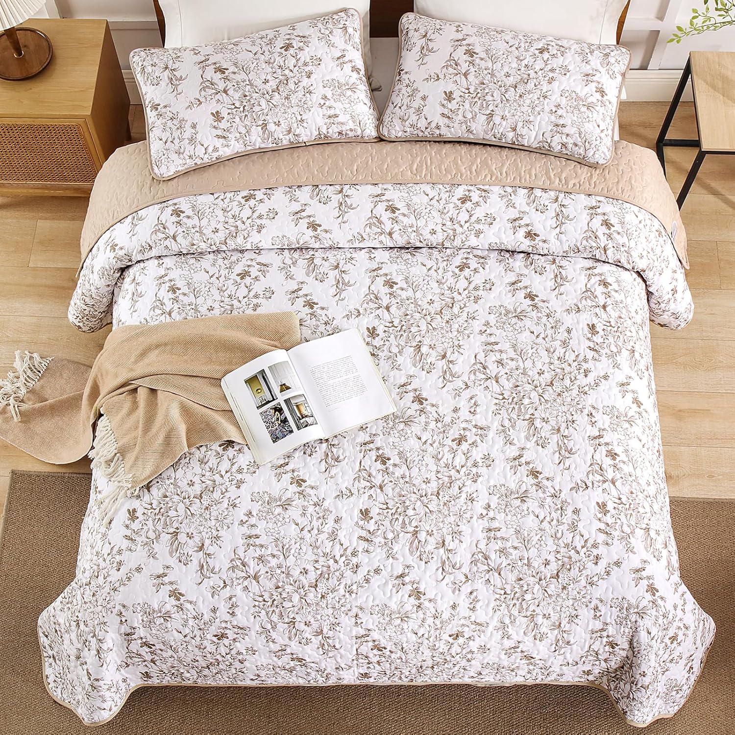 WONGS BEDDING King Size Quilt Set, Brown Quilt Bedding Set with 2 Pillowcases, Botanical Quilt for King Bed, Soft Microfiber Lightweight Coverlet Bedspread for All Season (110"×90", 3 Pieces) - Image 8