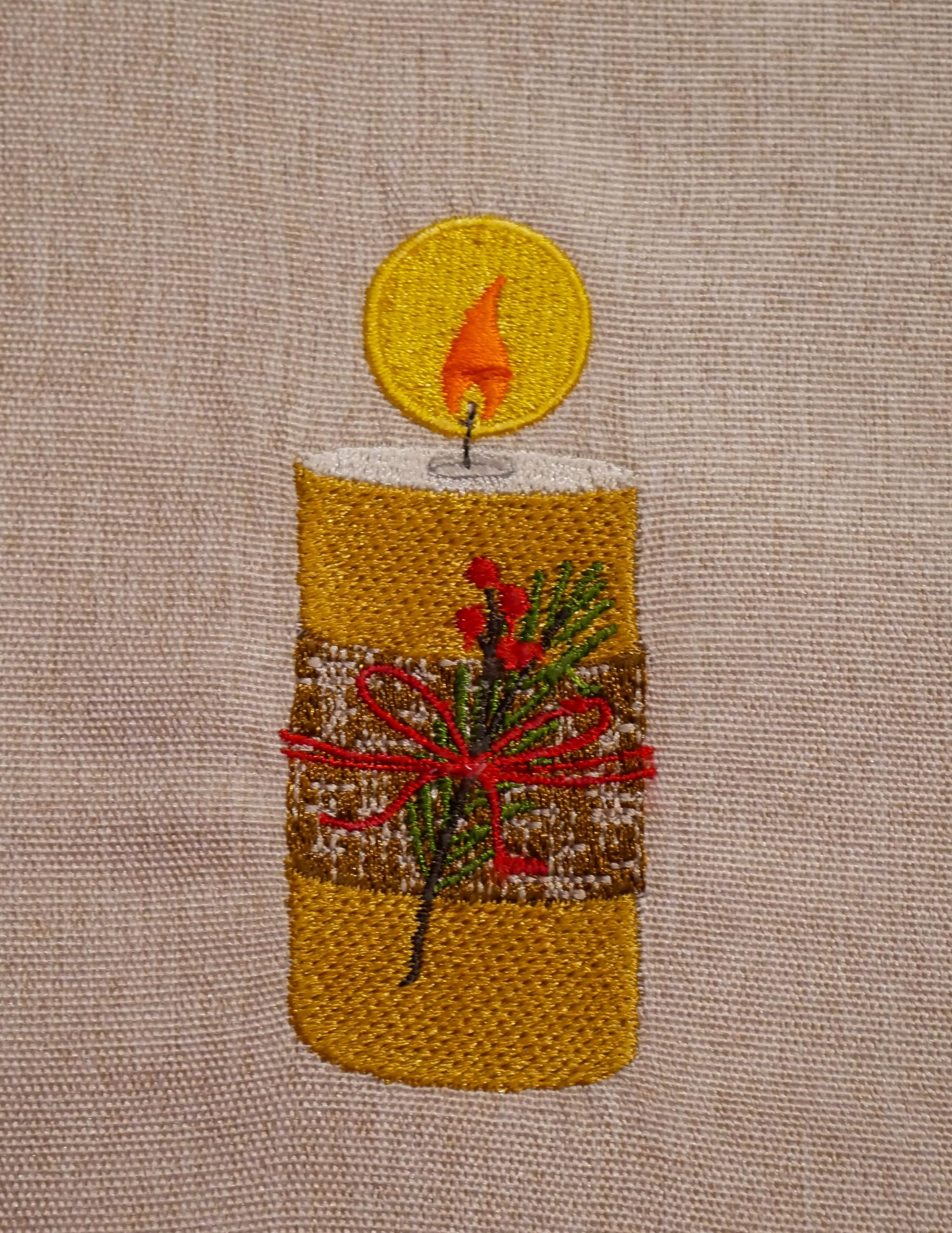 Handmade Weihnachtstischdecke Tischläufer Herz Hund Mops Weihnachten Tischdecke Mitteldecke bestickt 157 x 40 cm