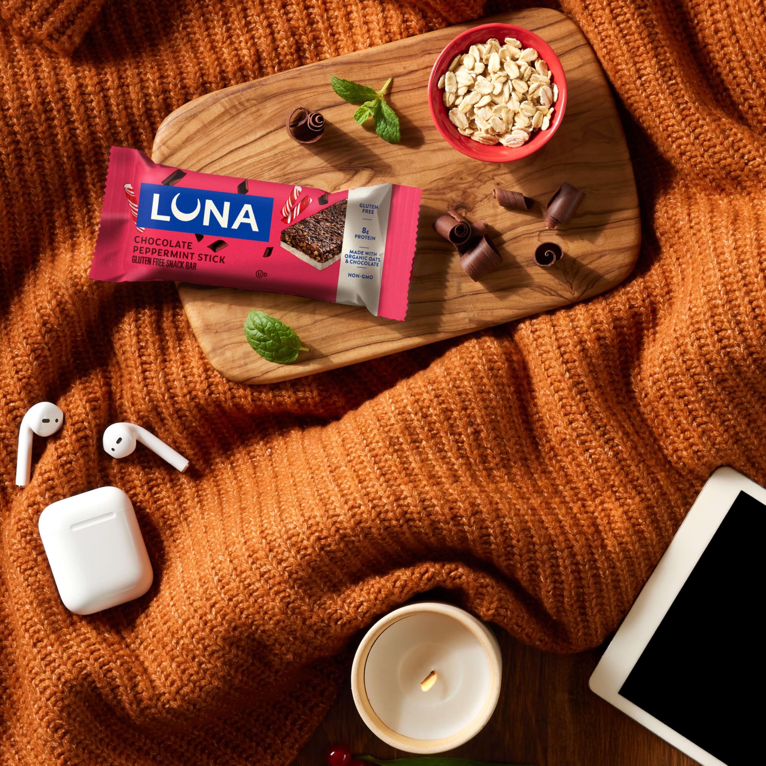 LUNA Bar - Assortiment de 6 saveurs - Barres à collation - Sans OGM - Barres protéinées sans gluten - Fabriquées avec de l'avoine biologique (lot de 12)