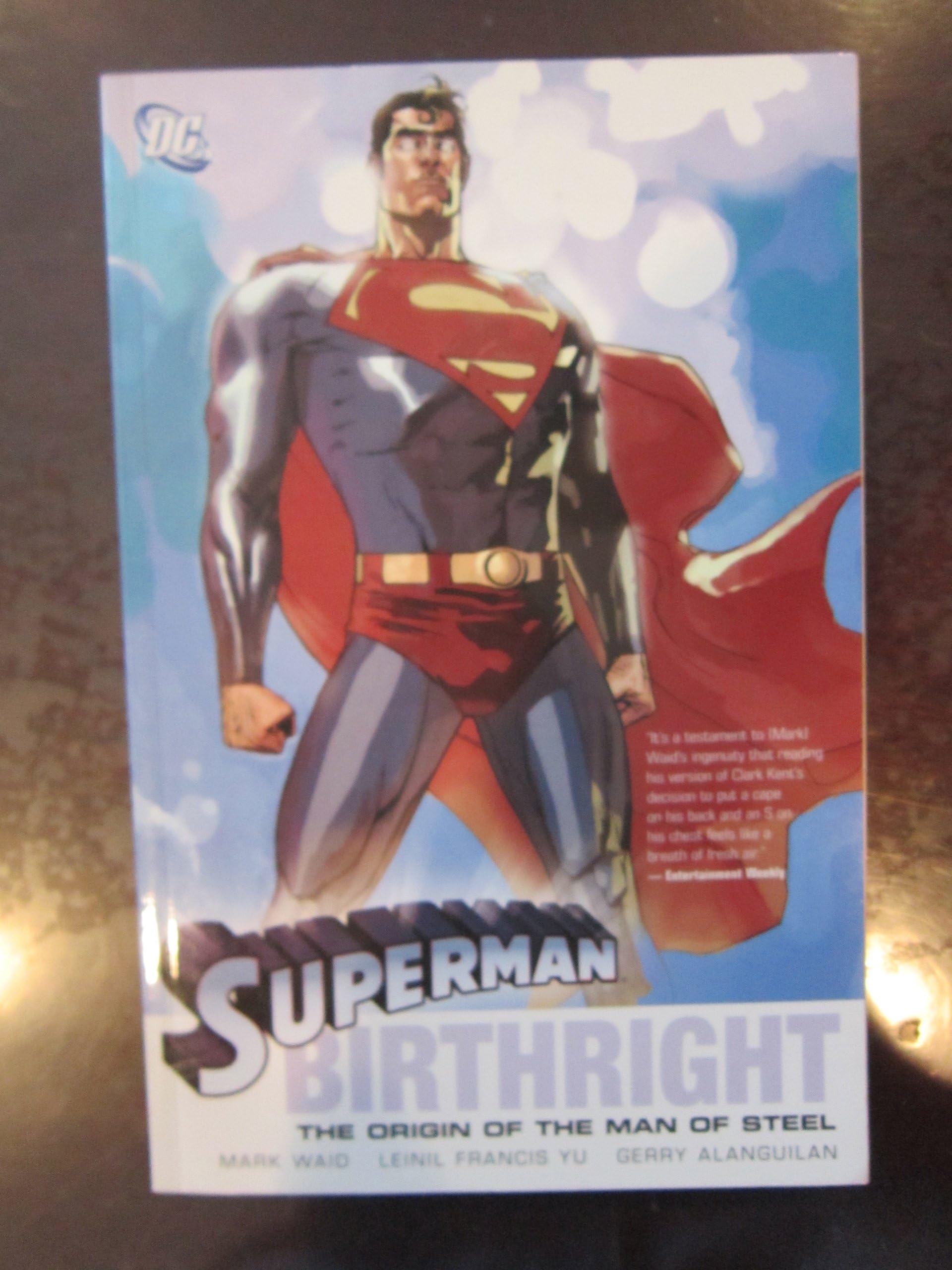 Superman: Birthright - The Origin of the Man of Steel Paperback – 1 Oct. 2005