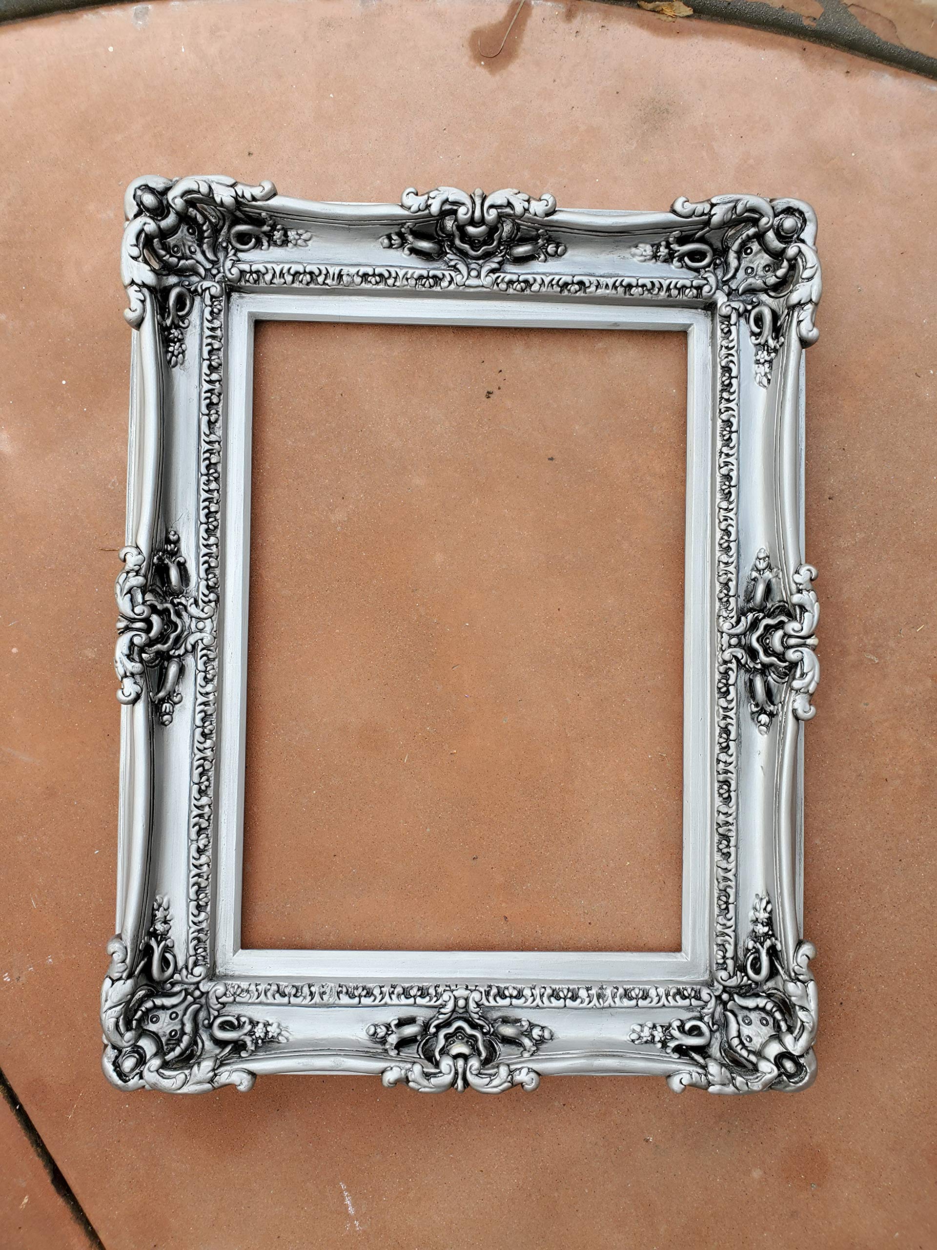 Vintage frame 装飾的な銀色フレームのアート Amazon.com: 16x20 Vintage Matte Silver Picture Frame, Frames for