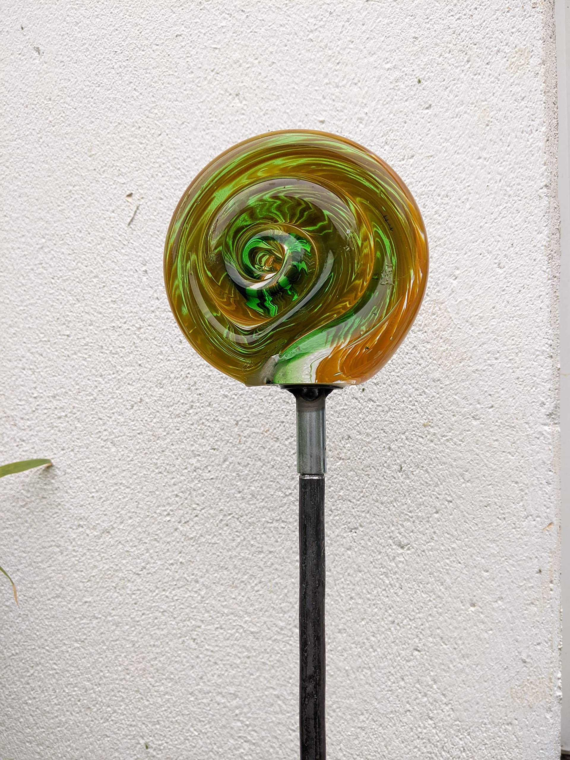 Zen Man Gartenstecker Aus Edelrost – Dekorativer Beetstecker Mit Glas, 8x4x100 Cm, Handgefertigt