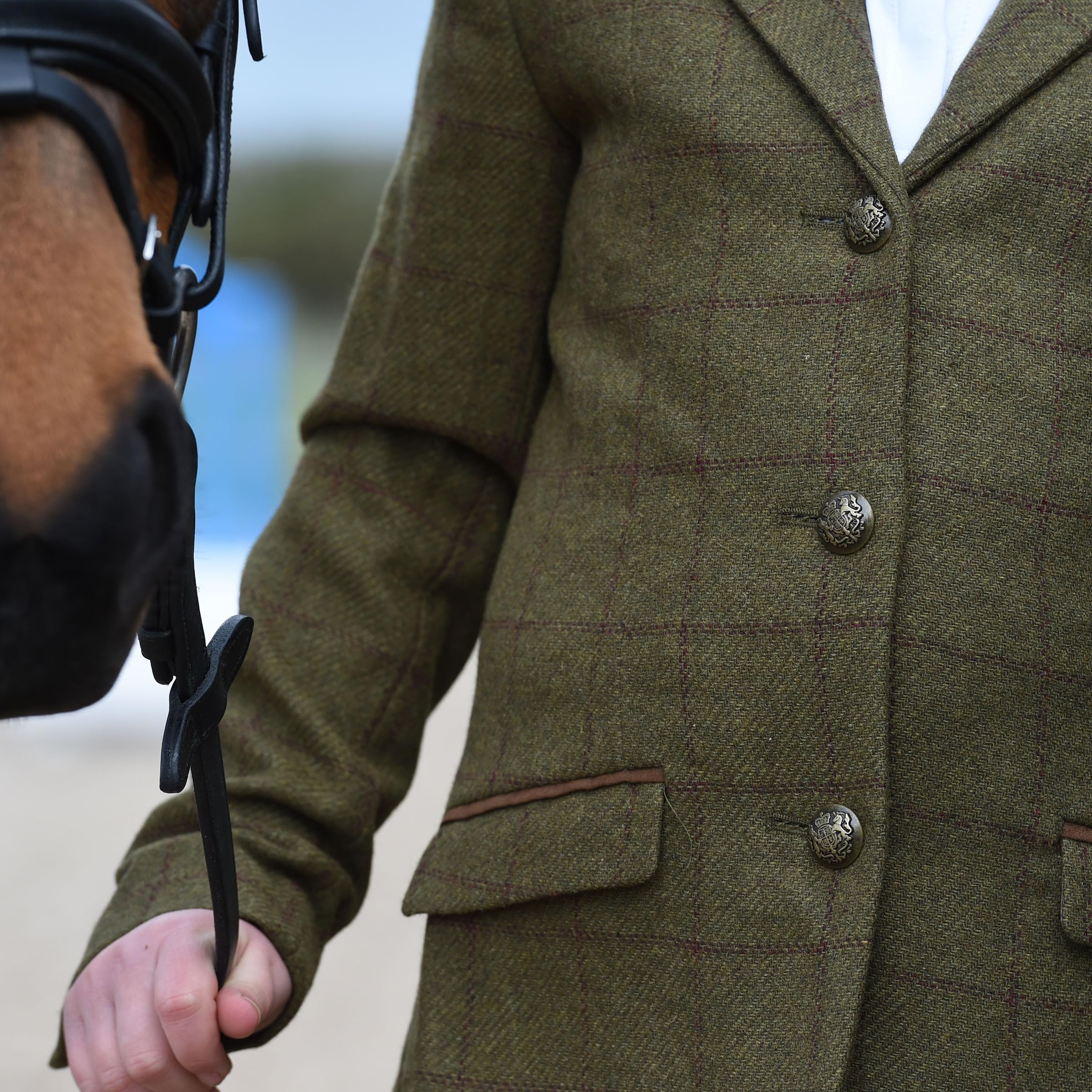Dublin Frauen Tweed Wildleder Kragen Maßgeschneiderte Reitjacke - Braun