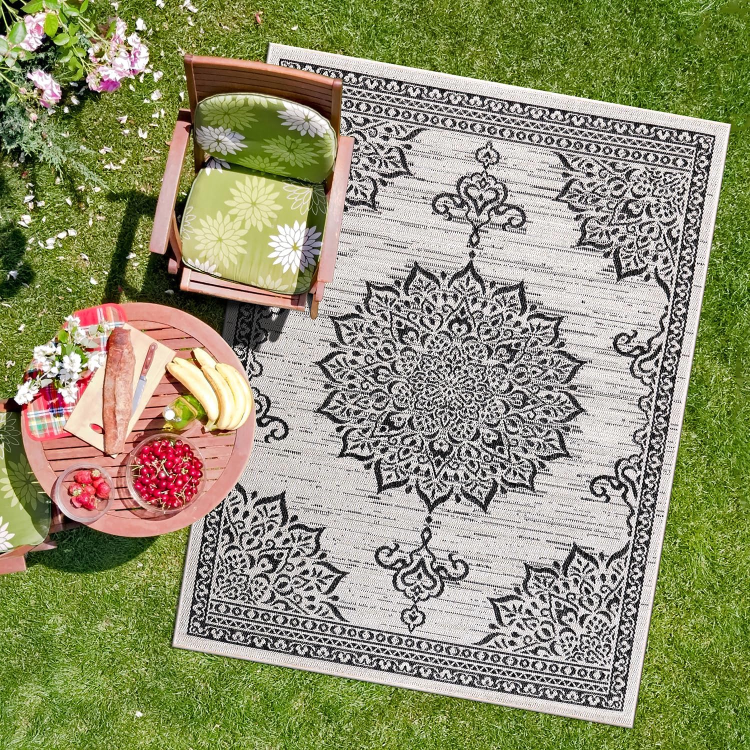 CAMILSON Indoor Outdoor Rug, 8x10 Medallion White Black Modern Area Rugs for Indoor and Outdoor Patios, Kitchen and Hallway Mats, Washable Porch Deck Outside Carpet (Medallion White, 8x10)