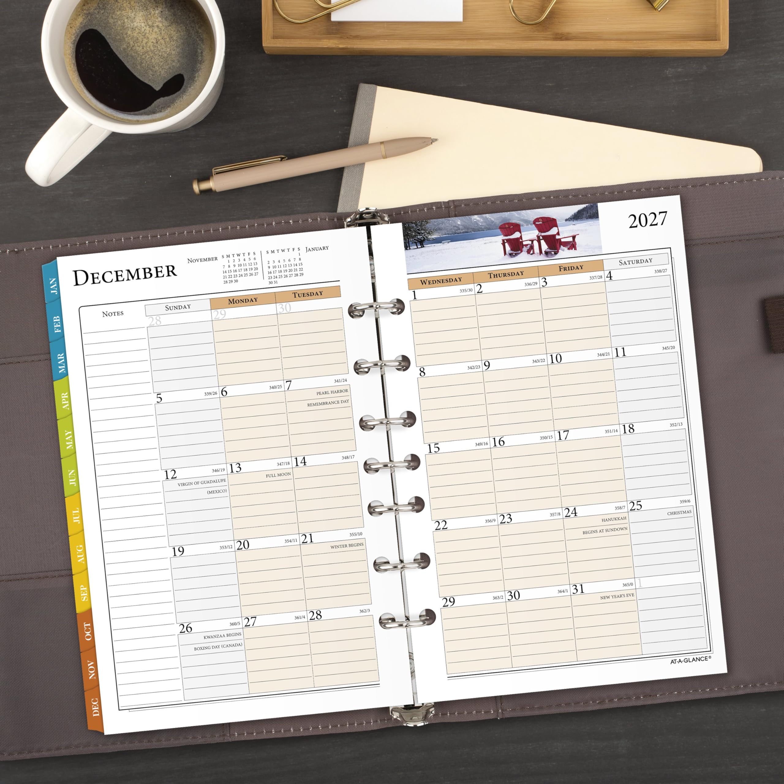 AT-A-GLANCE 281-225-27 Planer Nachfüllpackung für 2027, täglich und monatlich, 14 x 21,6 cm, Schreibtischgröße 4, zwei Seiten pro Tag, 7-Ringe, lose Blätter, Zenscapes (281-225-27)