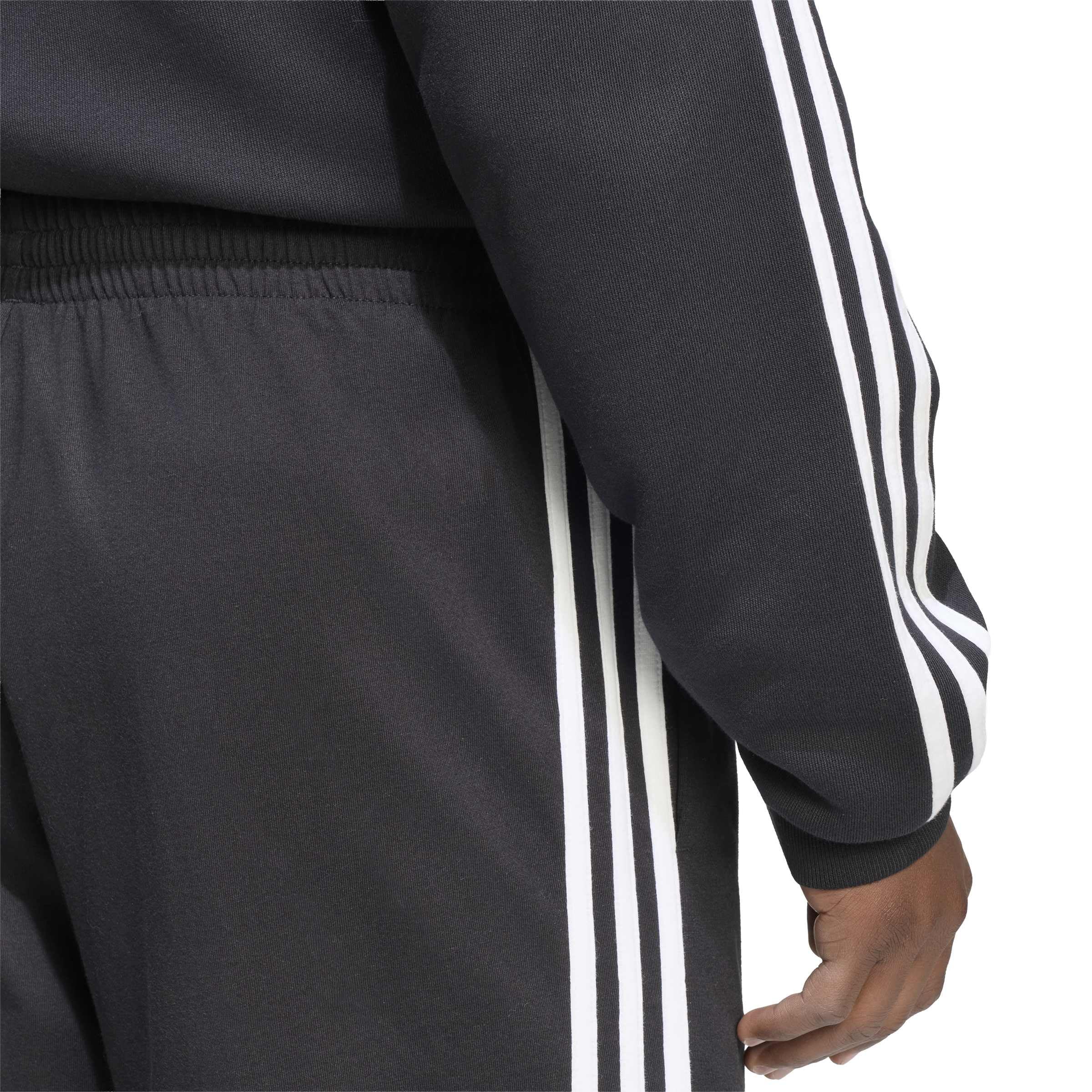 adidas Herren Golfhose Essentials 3-Stripes Single Jersey Tapered Open Hem