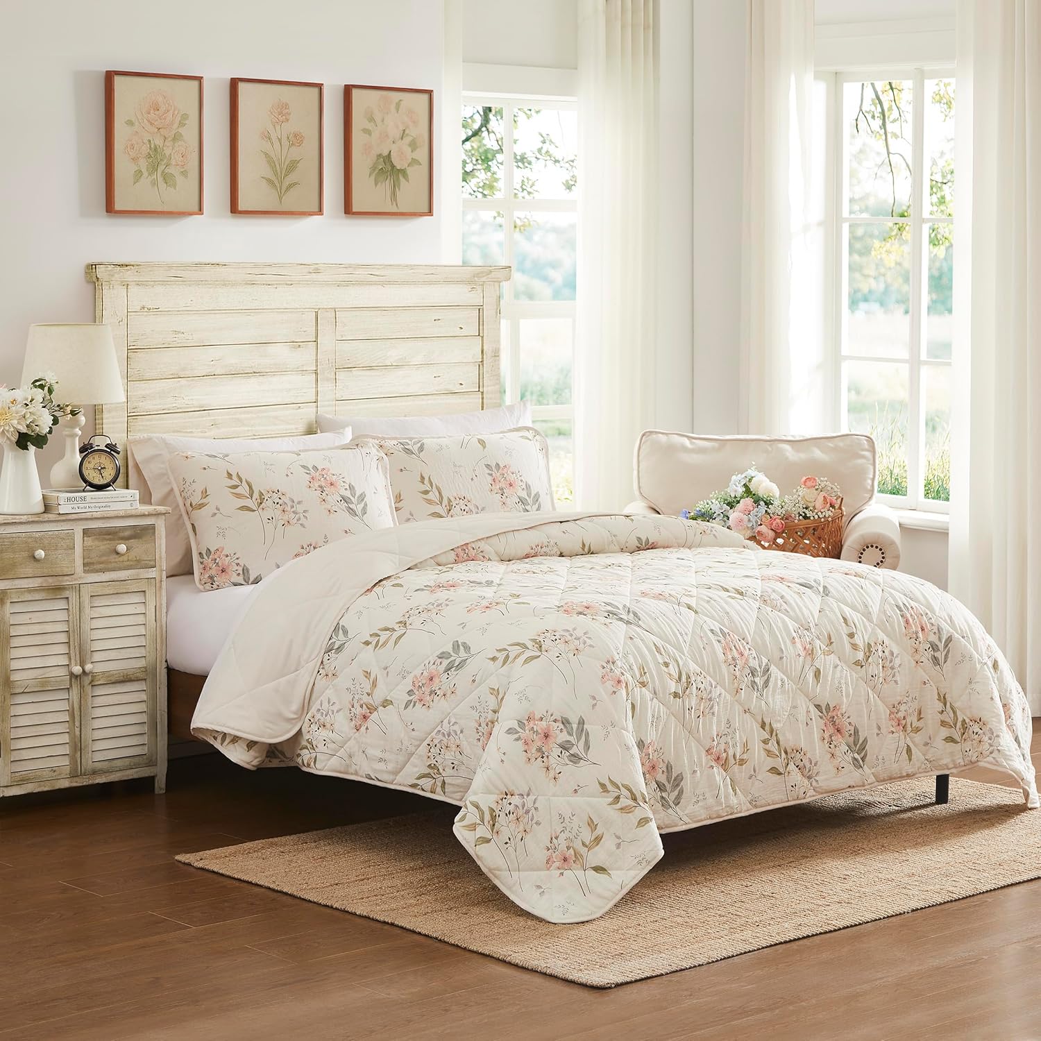Avanti Linens – Twin Size Quilt Set, 100% Soft & Reversible Bedding with 2-Layer Gauze Texture, Floral Print Design, 2 Piece Bed Set with Matching Pillowcase (Wildflowers)