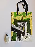 Vista 2 de Trader Joe's Enrich Loción facial hidratante y bolsa de compras reutilizable estilo NY