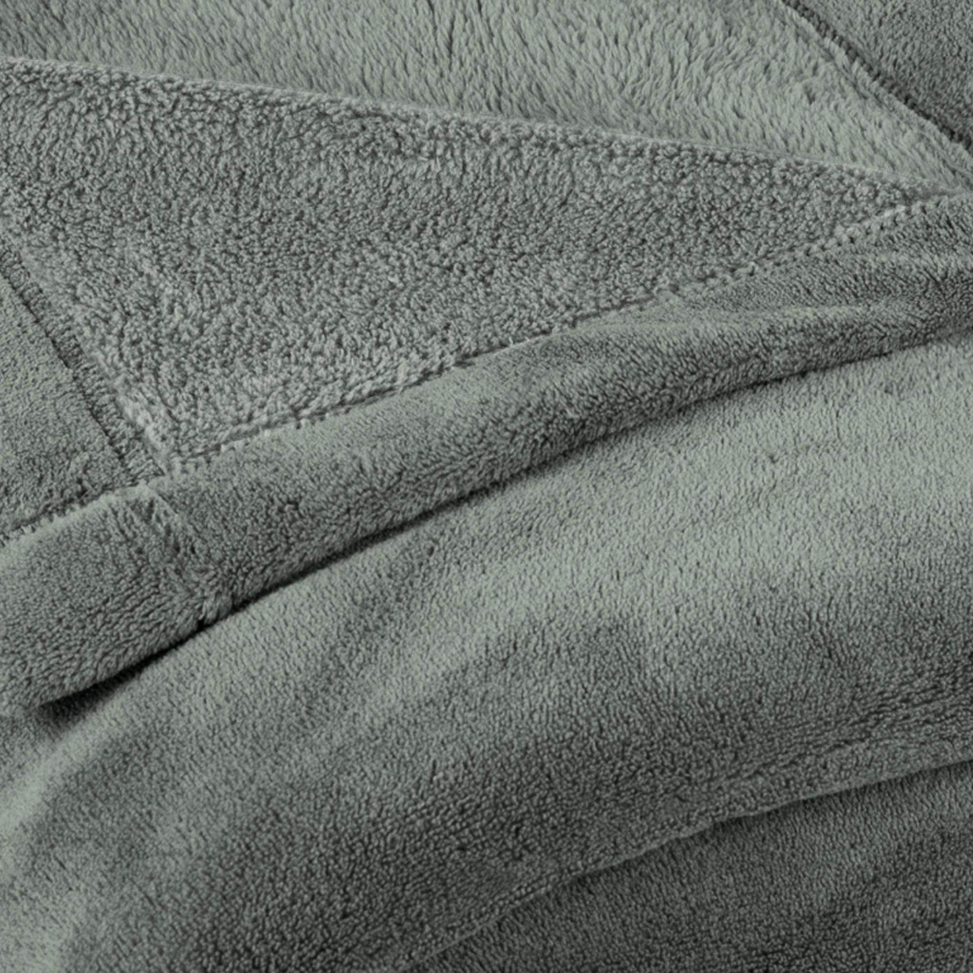 CelinaTex koc puszysty 150 x 200 cm srebrnoszary kocyk sofa ciepły koc miękki polar z mikrofibry OEKO-TEX Montreal