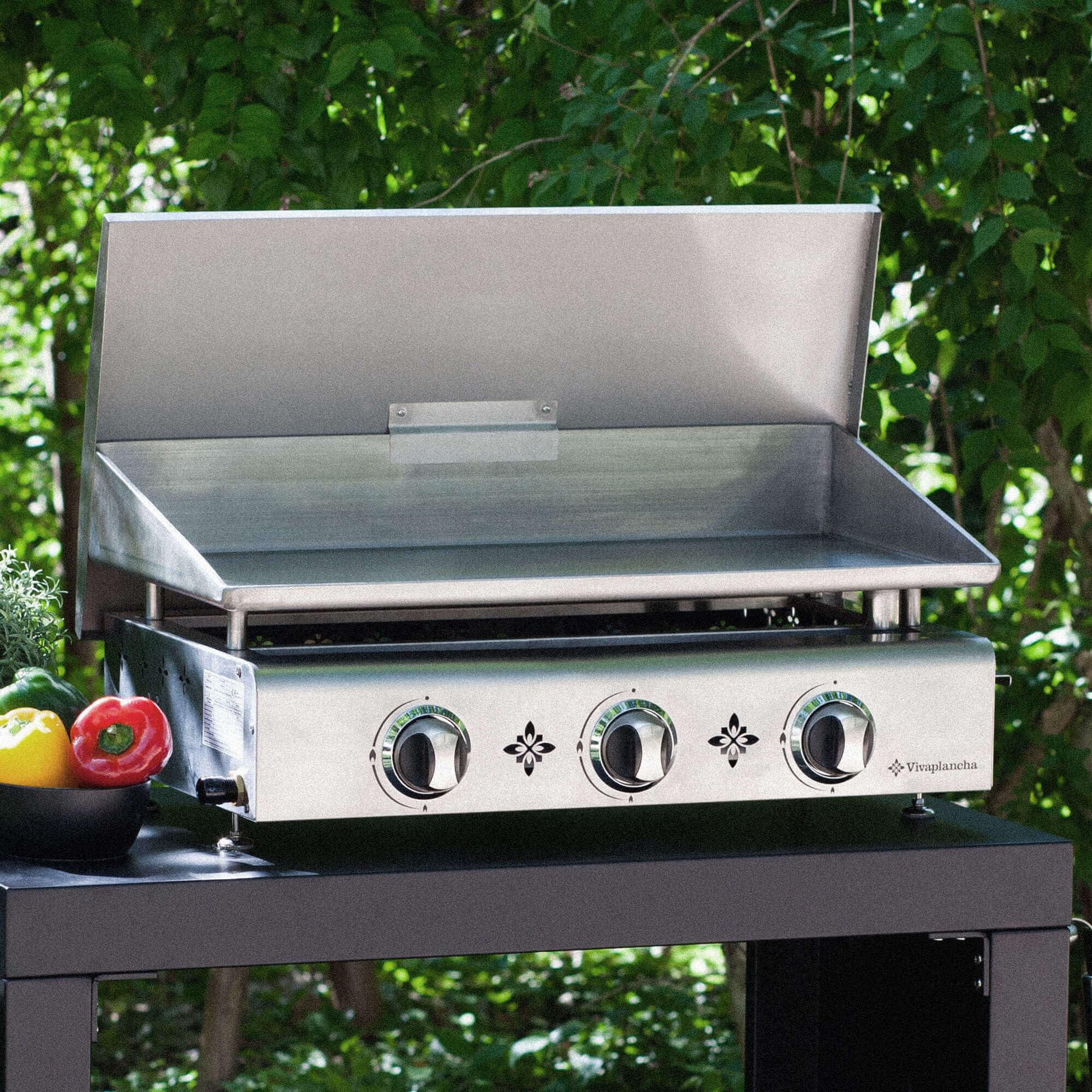 Couvercle de Protection pour plancha 3 Feux Tout INOX : protège et Assure Une Bonne Protection de Votre plancha Évite Les Projections de matières Grasses à l'arrière Compatible