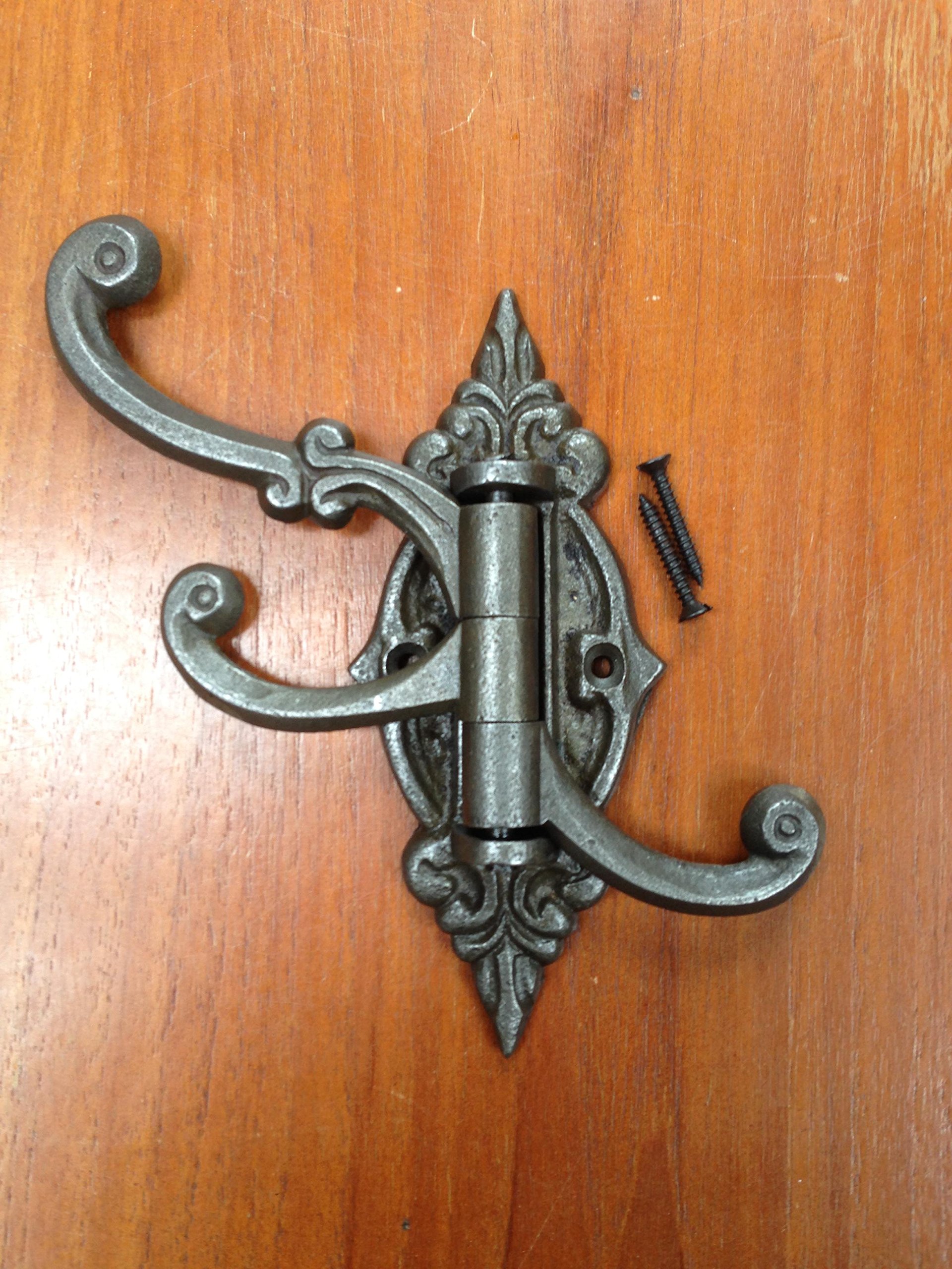 Antiques Warehouse Cast Iron Triple Swivel Hook In Antique Alexandra Style