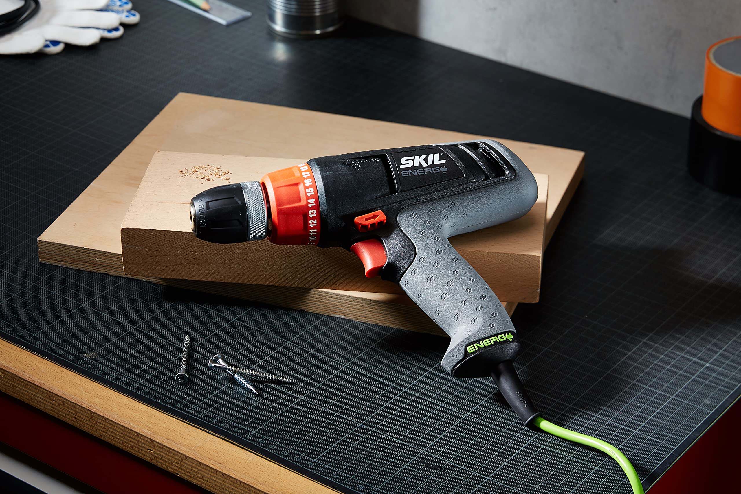 Skil 6221AA Energy Trapano Avvitatore a Filo, Nero/Antracite