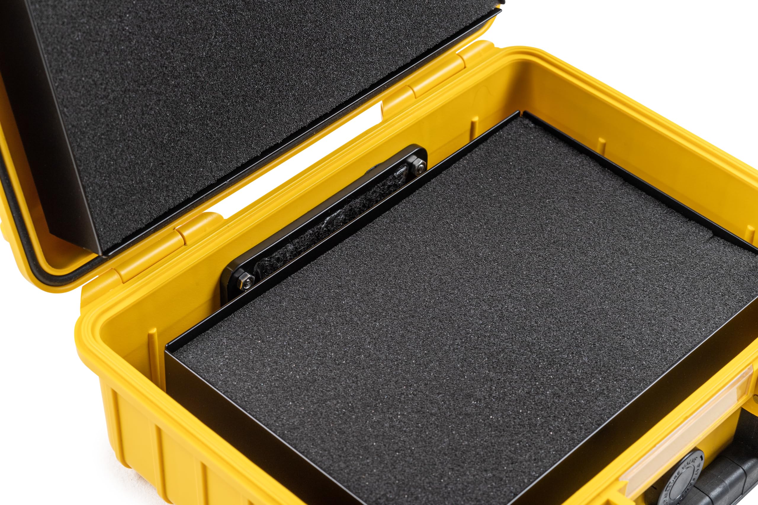 B&W International B&W Battery.Case 908.08 Mallette de Transport pour Batteries Lithium-ION Jaune, Jaune, 27 x 22 x 11 cm, Battery.Case 908.08