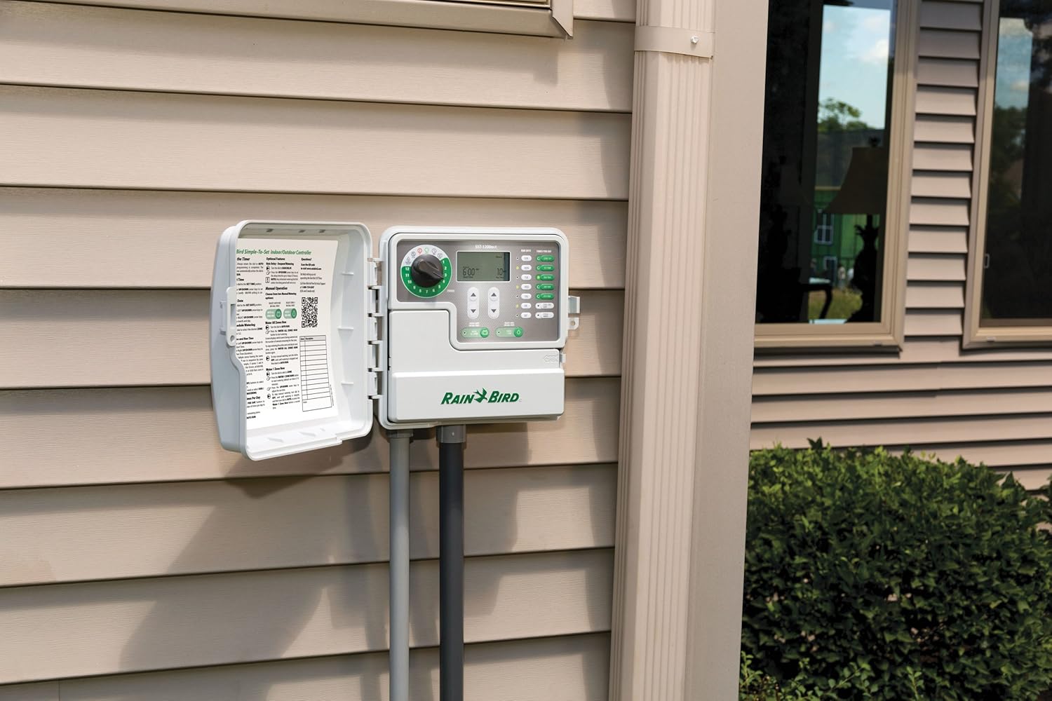 Rain Bird SST1200OUT Simple-to-Set Indoor/Outdoor Sprinkler/Irrigation Timer/Controller, 12-Zone/Station (This New/Improved Model Replaces SST1200O) : Patio, Lawn & Garden
