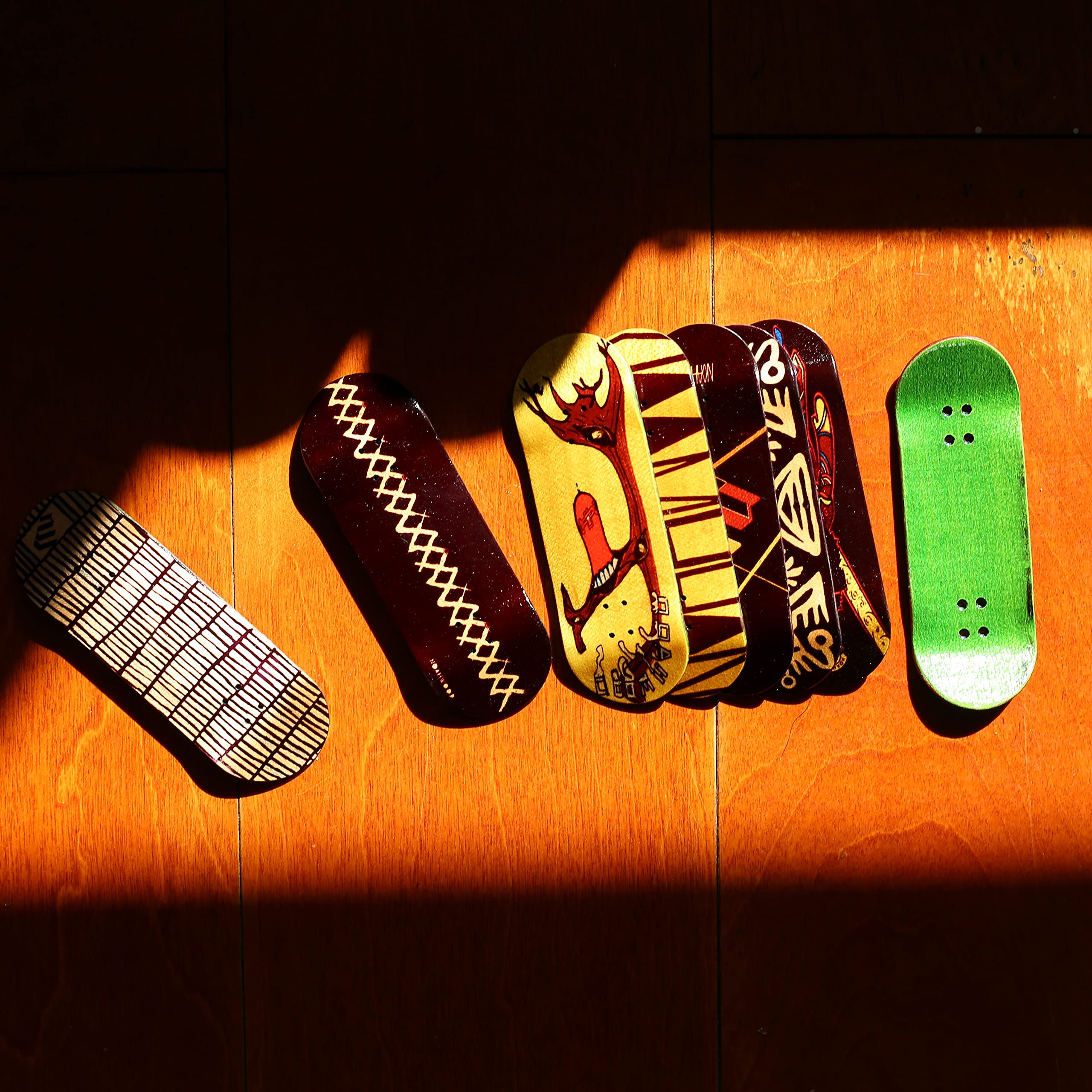 NOAHWOOD Diapasones (NW9.0 Kickflip Deck 98 mm x 34 mm, 5 capas de madera de arce hechos a mano) + (Actualización NOAHii 34 mm Camiones)+(NW iii Logo Handmade Wheels) (Monkey King)