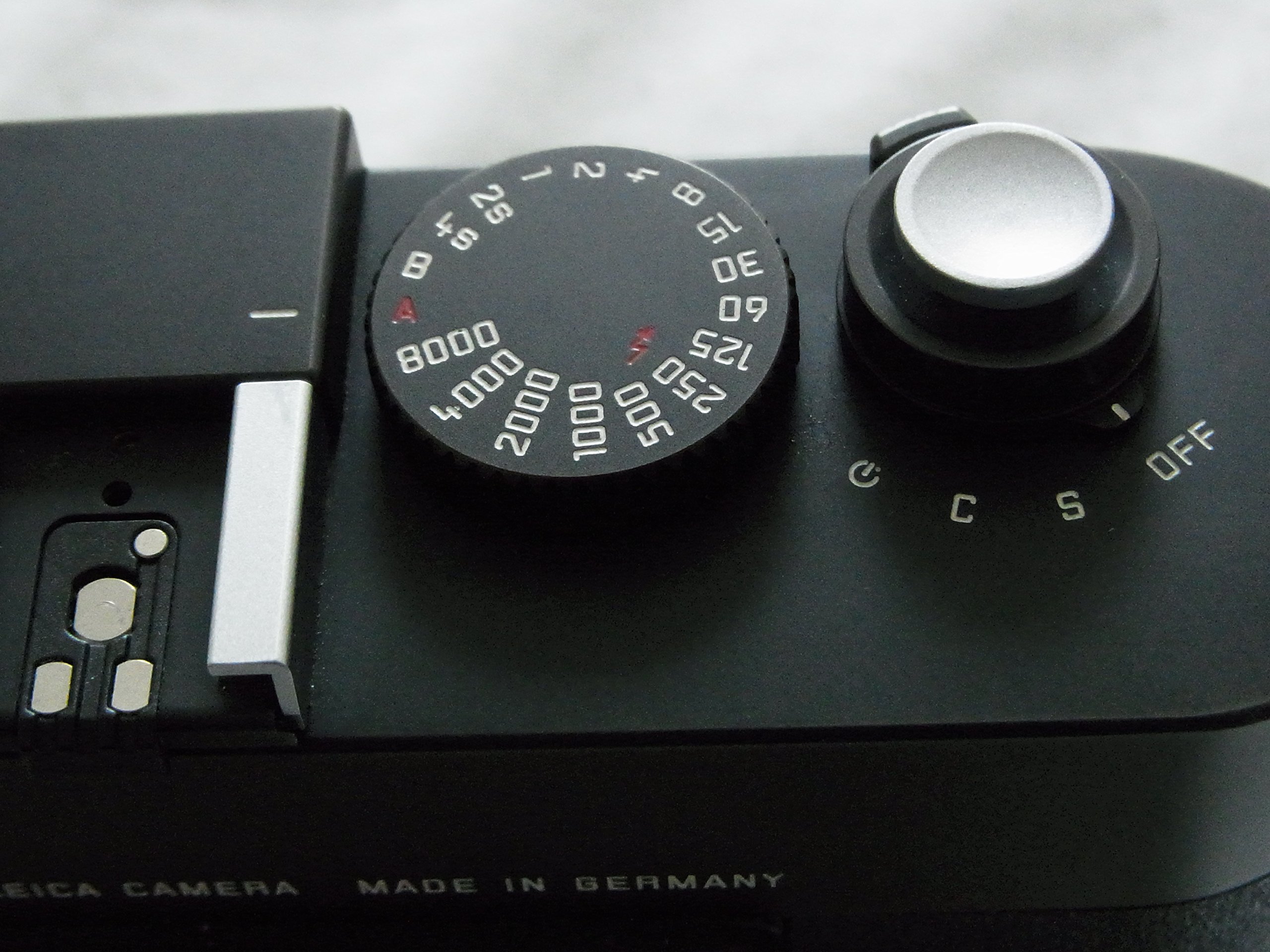 Leica Câmera Telêmetro digital de 10,3 MP M8 com visor de 0,68 x