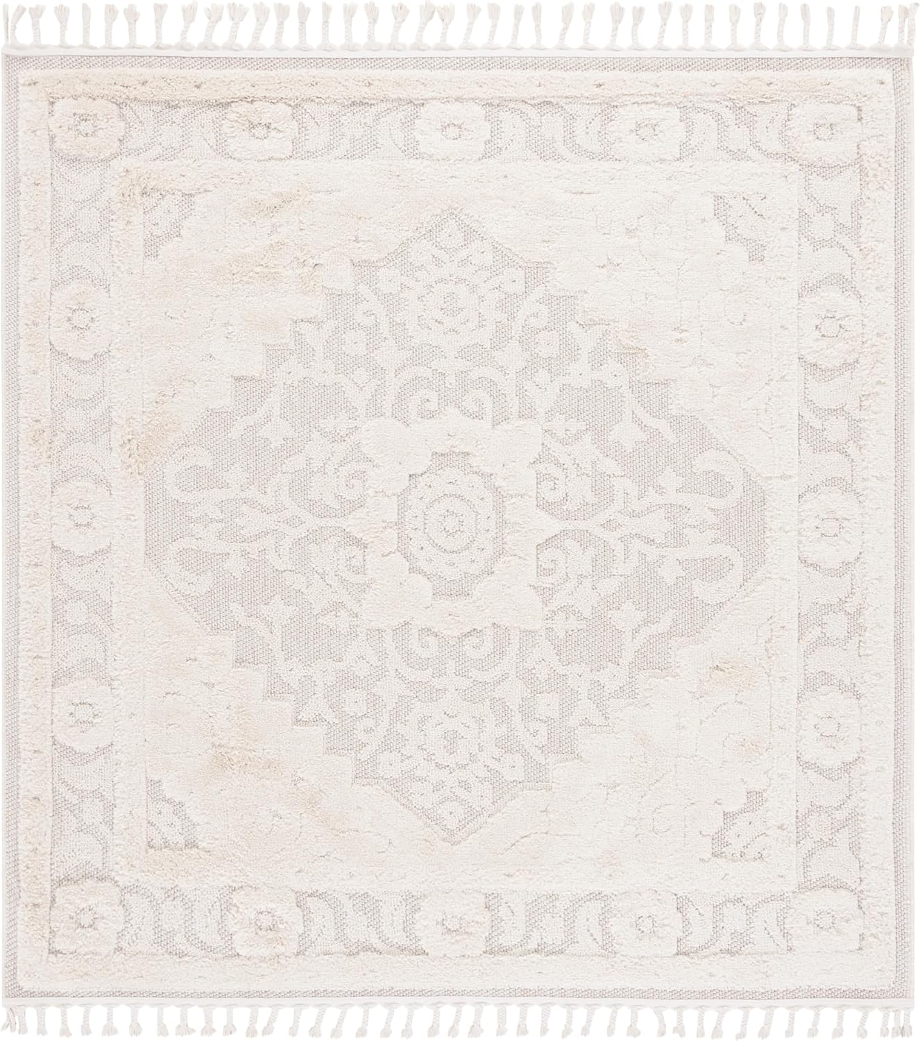 SAFAVIEH Chloe Collection Area Rug - 5' x 7'6", Ivory, Rustic Design, Braided Tassel, Ideal for The Living Room, Bedroom, Dining Room (CLO103A-5)
