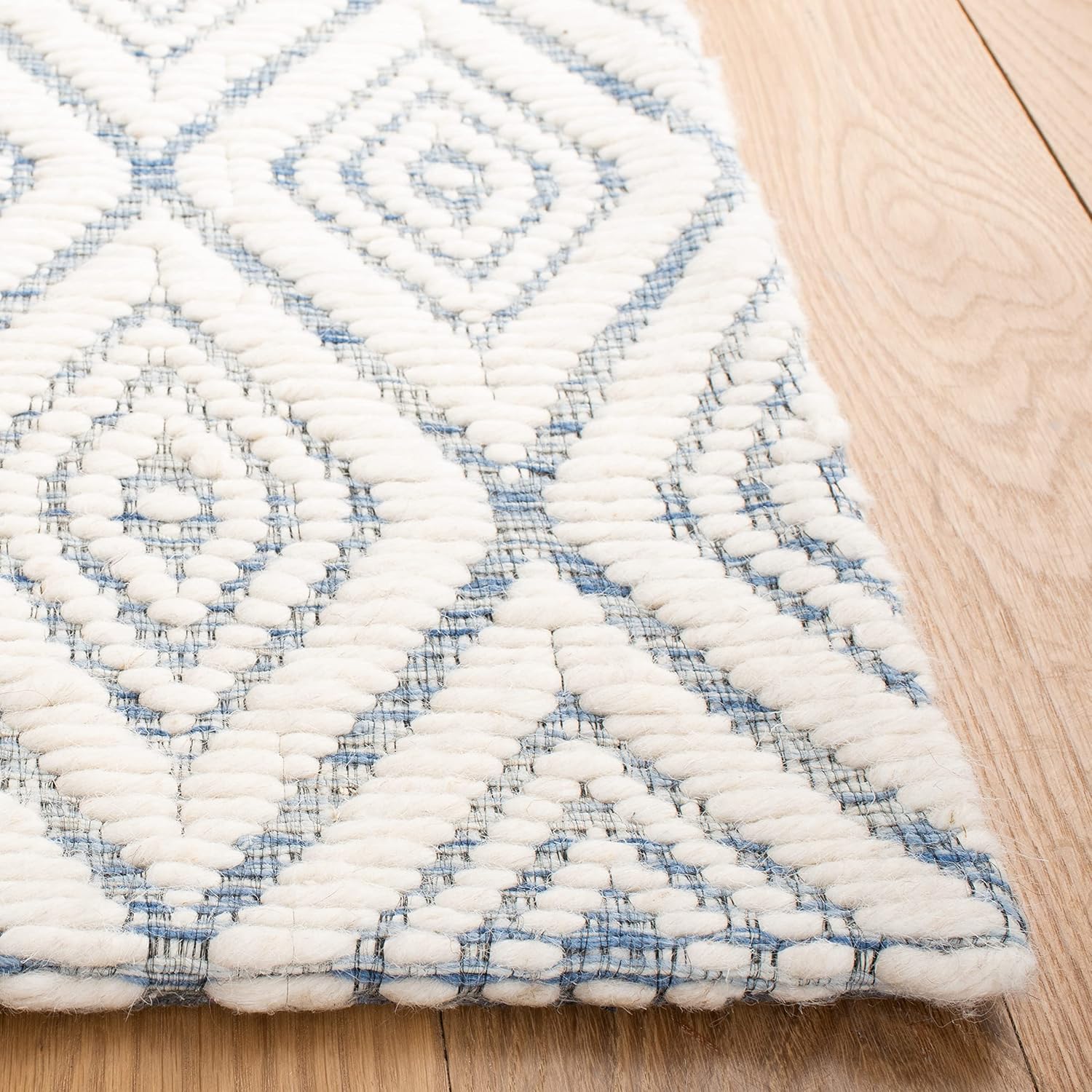 SAFAVIEH Marbella Collection Runner Rug - 2'3" x 8', Blue & Ivory, Handmade Boho Trellis Wool, Ideal for High Traffic Areas in Living Room, Bedroom (MRB308M)