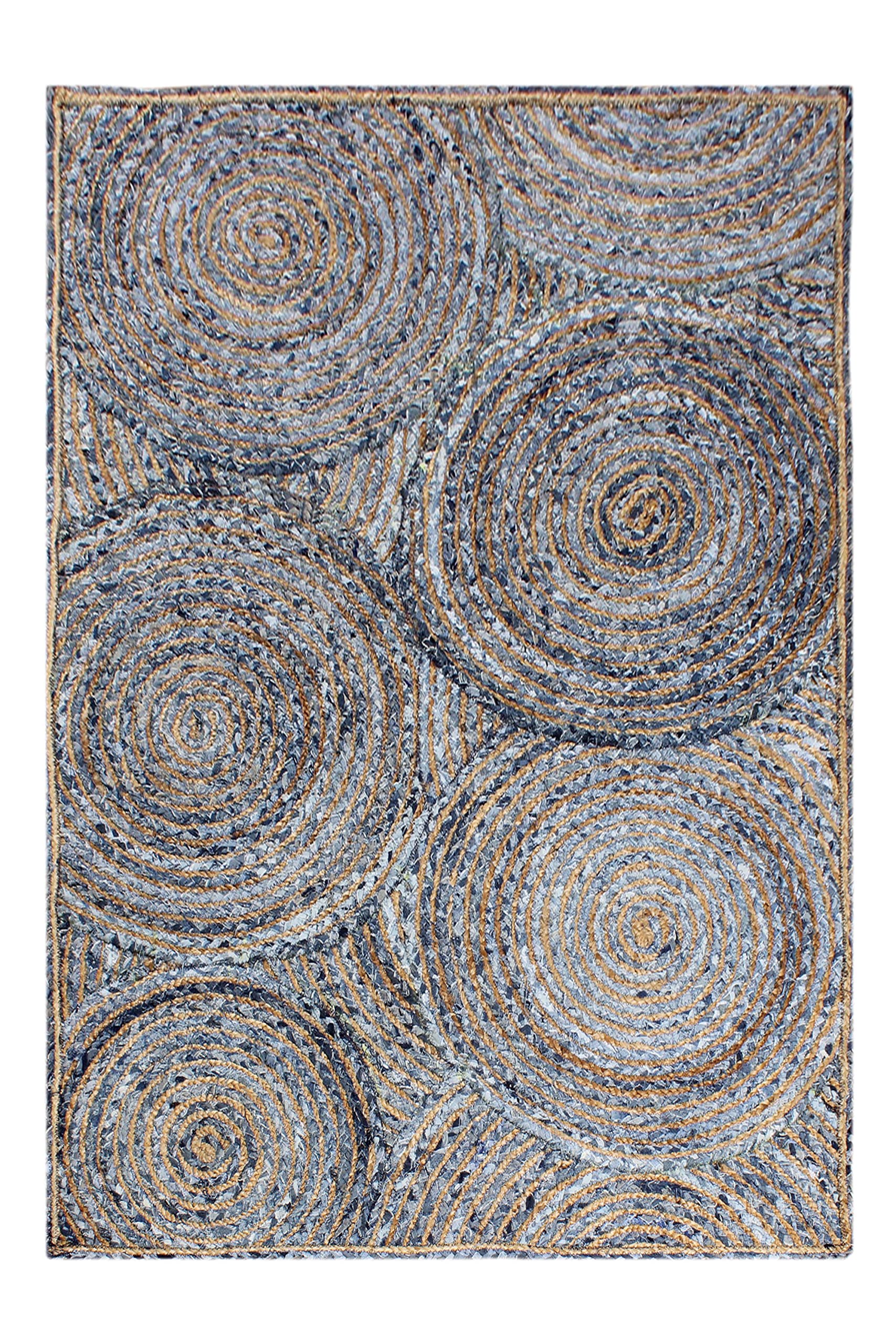 Tapis en jute naturelle tressé main, la solution anti-taches et robuste pour salle à manger