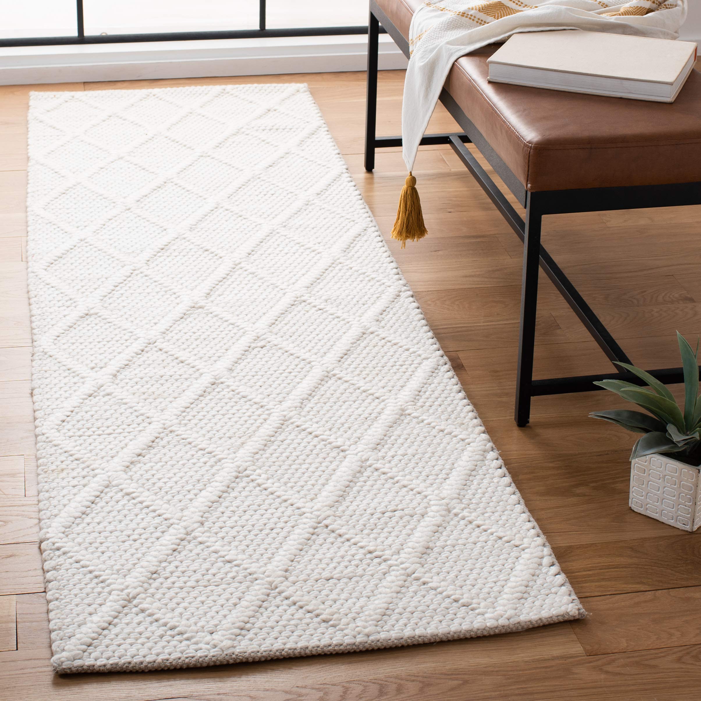 safavieh natura collection runner rug - 2'3" x 6', ivory & ivory, handmade wool & viscose, ideal for high traffic areas in living room, bedroom (nat310a)