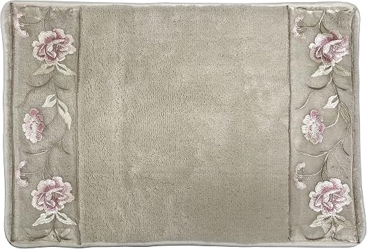 Popular Bath Dublin Rose, Bath Rug, Beige