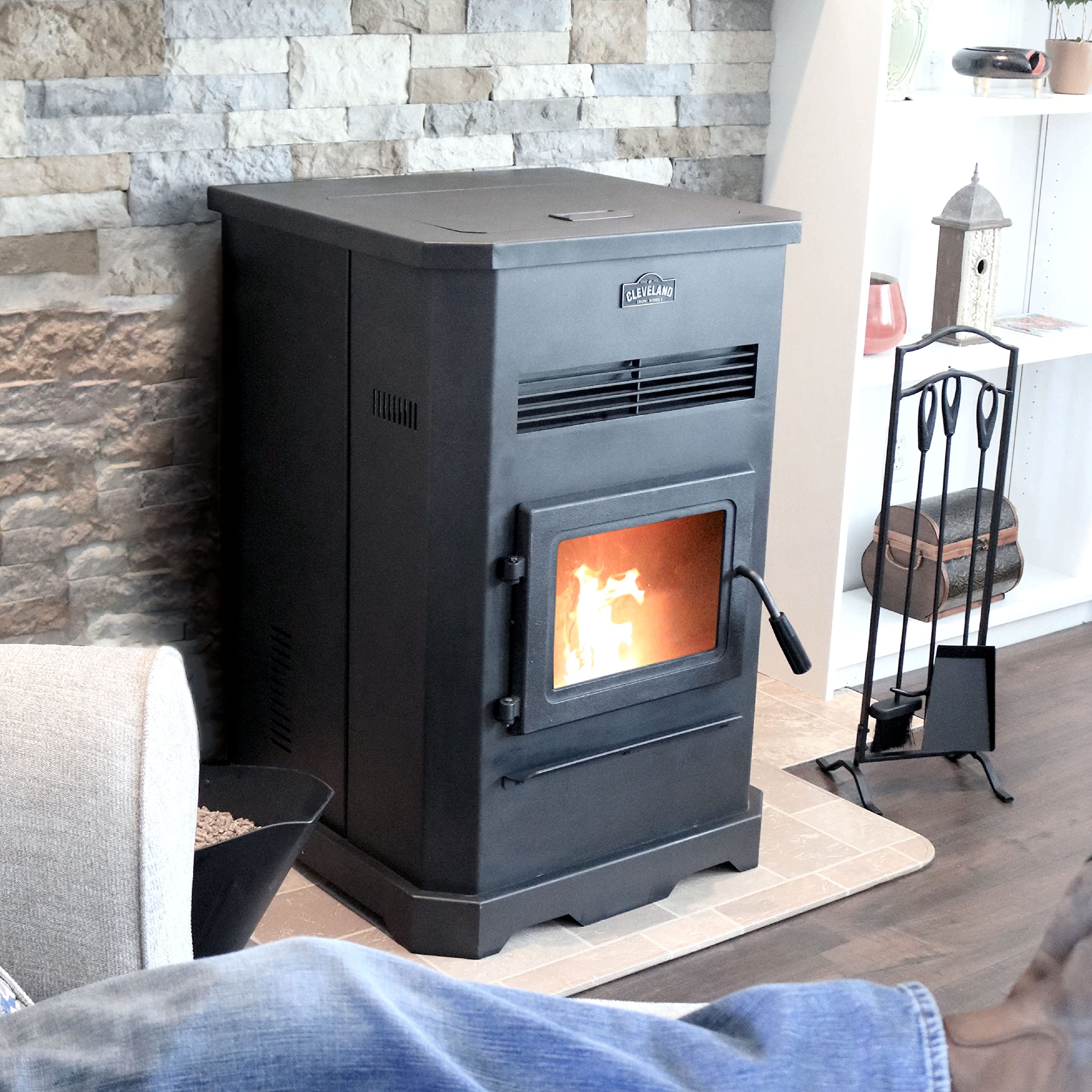 Mr. Heater Cleveland Iron Works PS130W-CIW Large Pellet Stove, WiFi  Enabled, 130 lb. Hopper Capacity, Black : Home u0026 Kitchen - Amazon.com