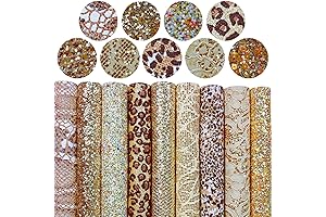 Leopard Ornaments: Captivating Decor Crafted in Golden Luxe