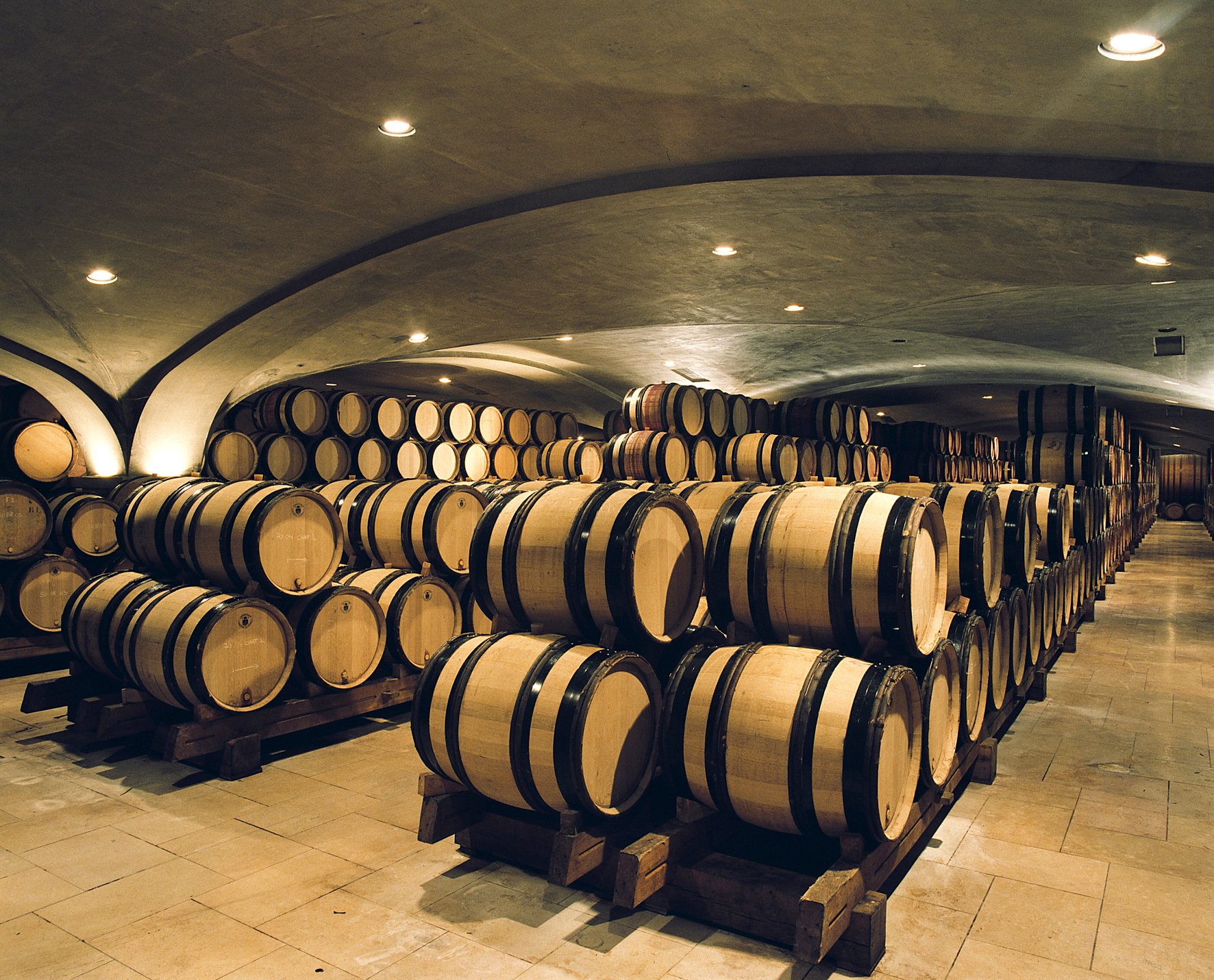 Amazon.co.jp: ギガル 赤ワイン コート デュ ローヌ ルージュ  