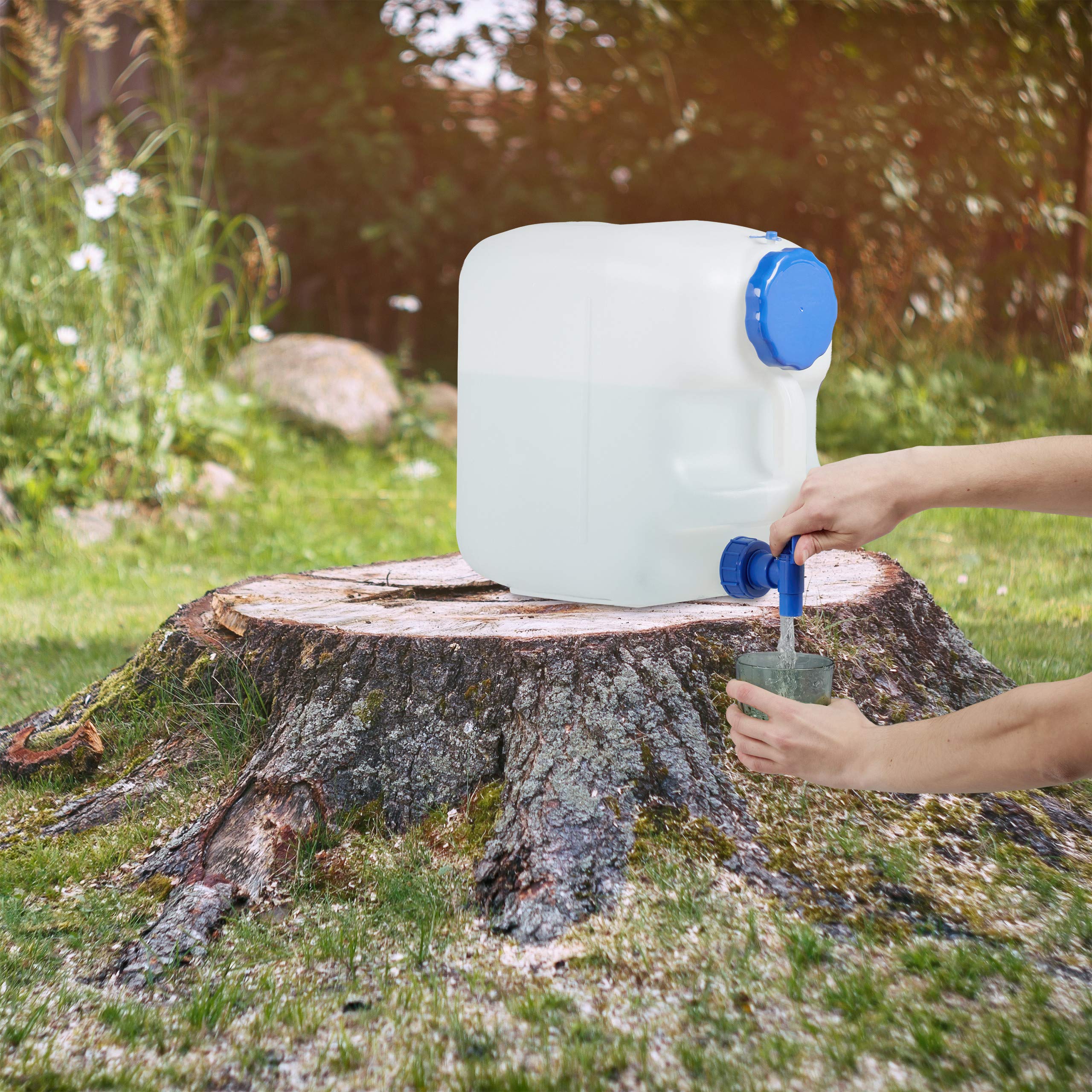 Relaxdays Jerricane d’Eau avec Robinet, Couvercle à Visser, bidon à Eau de Camping, 18 L, sans BPA, Blanc