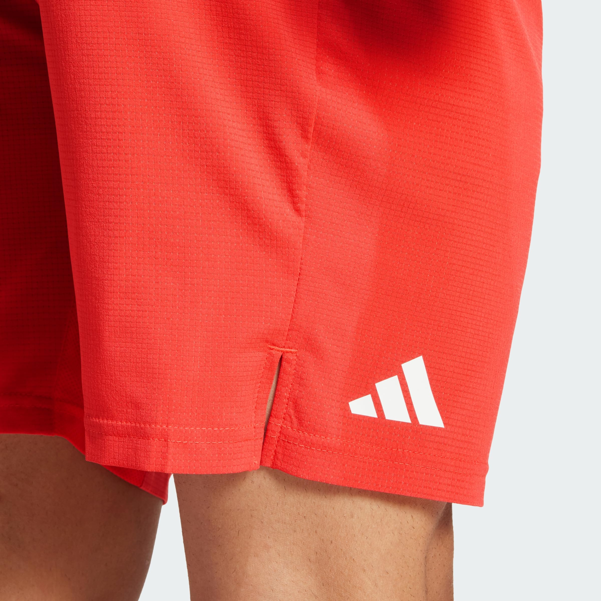 adidas Men's Tennis Ergo Shorts Semi Lucid Red L 18 cm