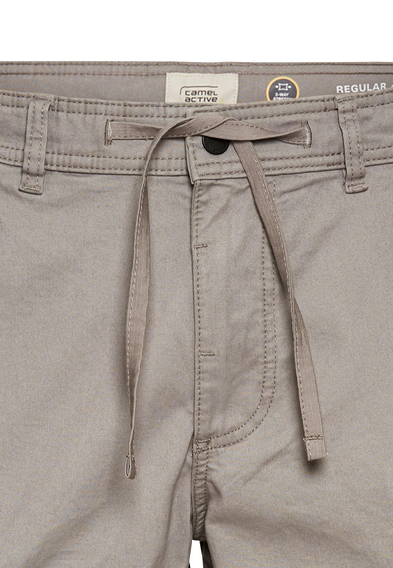 camel active Herren Cargo-Shorts mit Kordelzug und Stretch