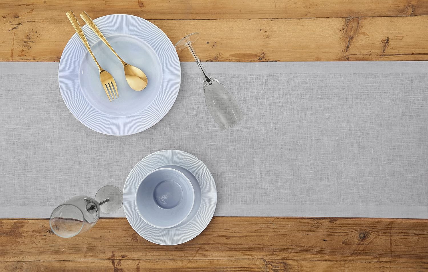 Solino Home Linen Table Runner Soft Grey – 100% Pure Linen Fabric 14 x 72 Inch Table Runner for Spring, Easter, Summer, Dining – Fete, Handcrafted from European Flax and Machine Washable : Home & Kitchen
